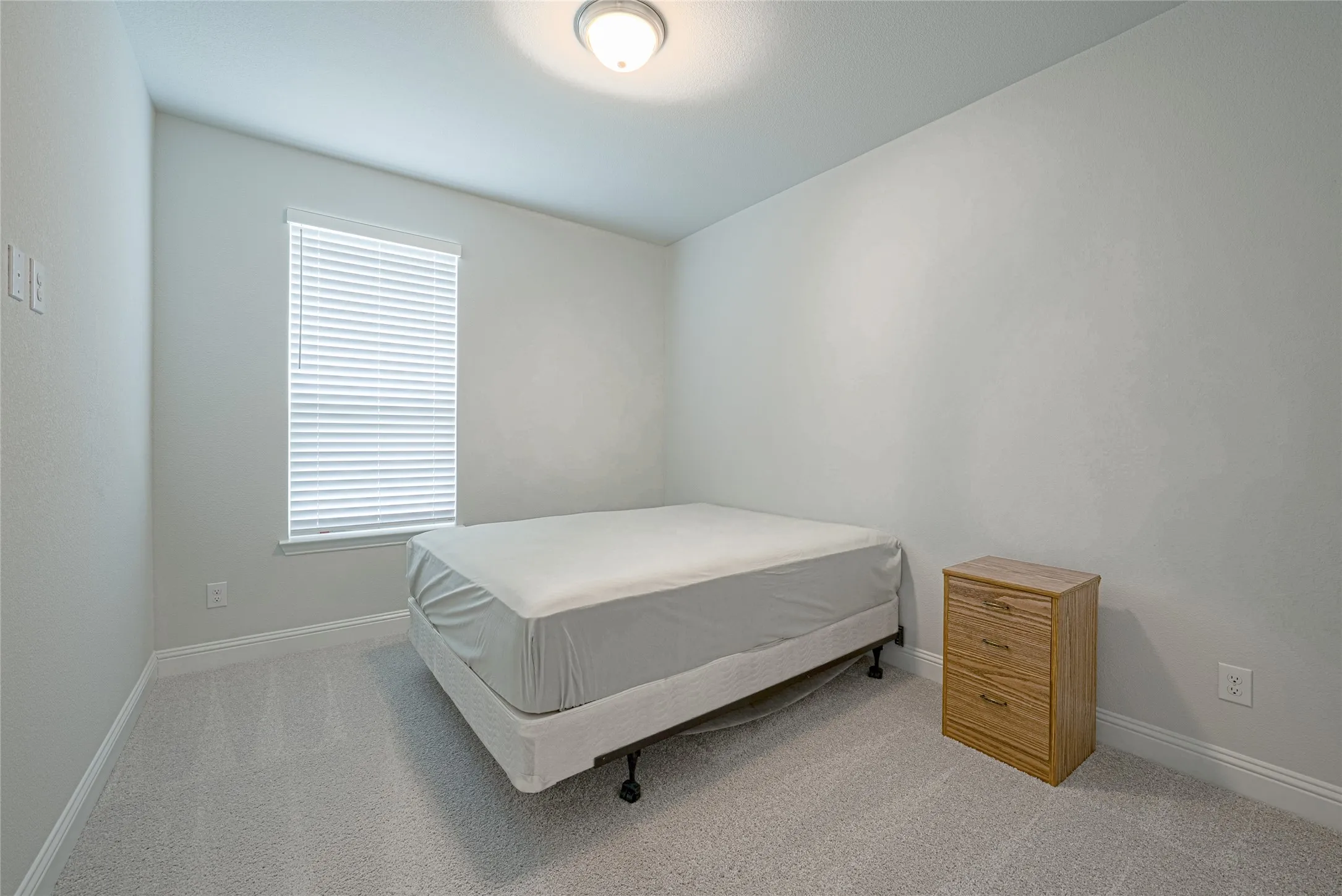 Single Family Residence For Rent in Collin County , 11439 Chepstow Crescent Court, Frisco, Texas 75035, 4 Bedroom, 3 Bathroom, 2 Garage spaces, 2,069 Sqft, built in 2023, mls#21321676, Real Estate Agent in Frisco, Homes For Rent in Collin county, Homes For Rent in Frisco, Realtor in Frisco Texas, Real Estate Brokerage Independent Realty Texas, Luminita Cordes Realtor