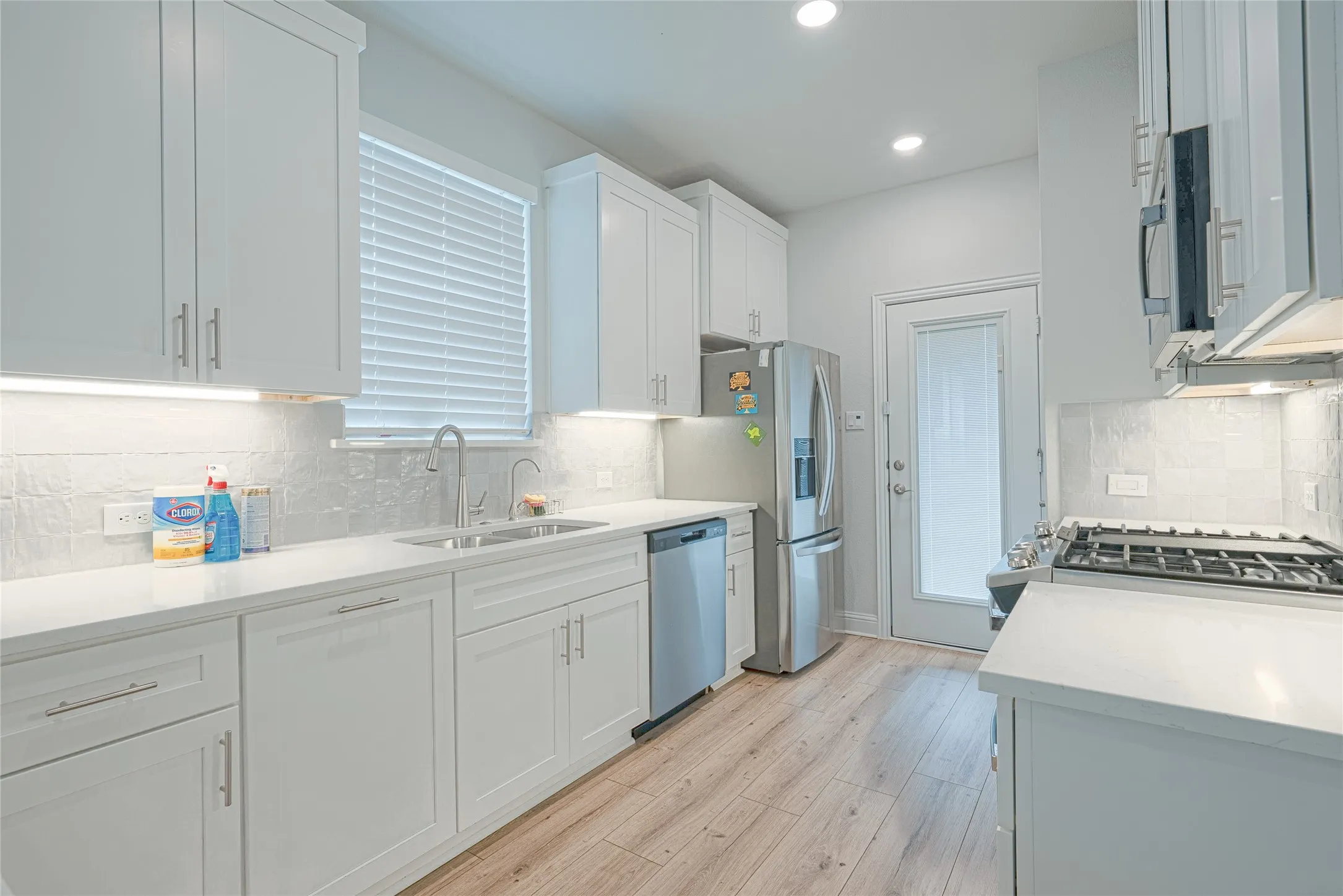 Single Family Residence For Rent in Collin County , 11439 Chepstow Crescent Court, Frisco, Texas 75035, 4 Bedroom, 3 Bathroom, 2 Garage spaces, 2,069 Sqft, built in 2023, mls#21321676, Real Estate Agent in Frisco, Homes For Rent in Collin county, Homes For Rent in Frisco, Realtor in Frisco Texas, Real Estate Brokerage Independent Realty Texas, Luminita Cordes Realtor