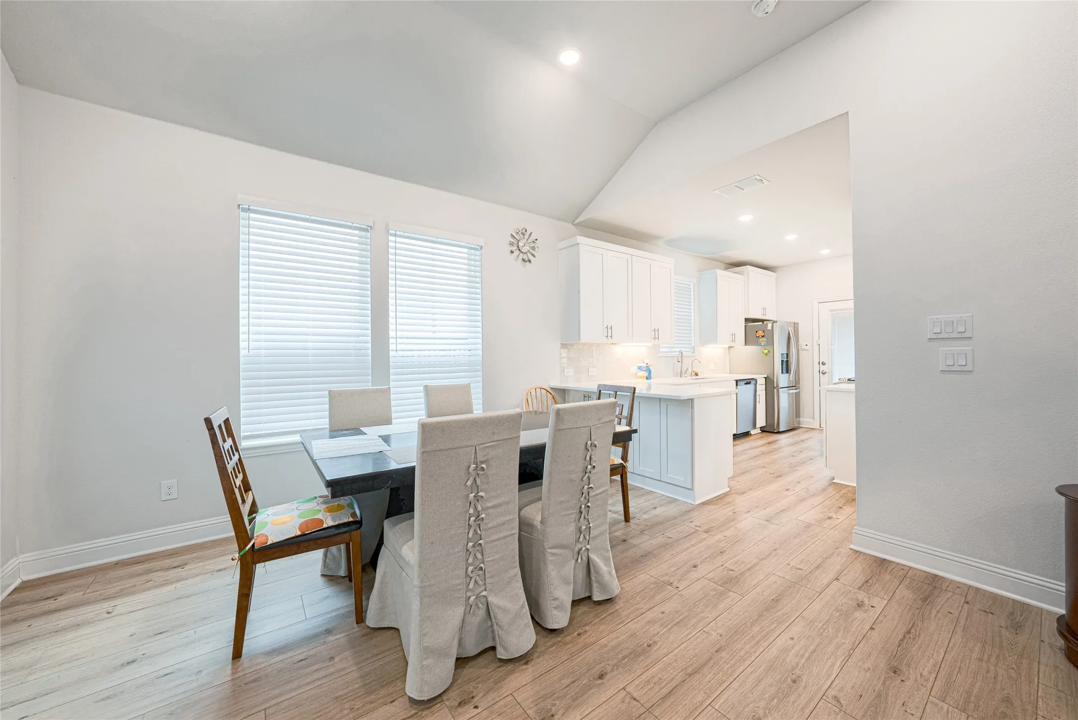 Single Family Residence For Rent in Collin County , 11439 Chepstow Crescent Court, Frisco, Texas 75035, 4 Bedroom, 3 Bathroom, 2 Garage spaces, 2,069 Sqft, built in 2023, mls#21321676, Real Estate Agent in Frisco, Homes For Rent in Collin county, Homes For Rent in Frisco, Realtor in Frisco Texas, Real Estate Brokerage Independent Realty Texas, Luminita Cordes Realtor