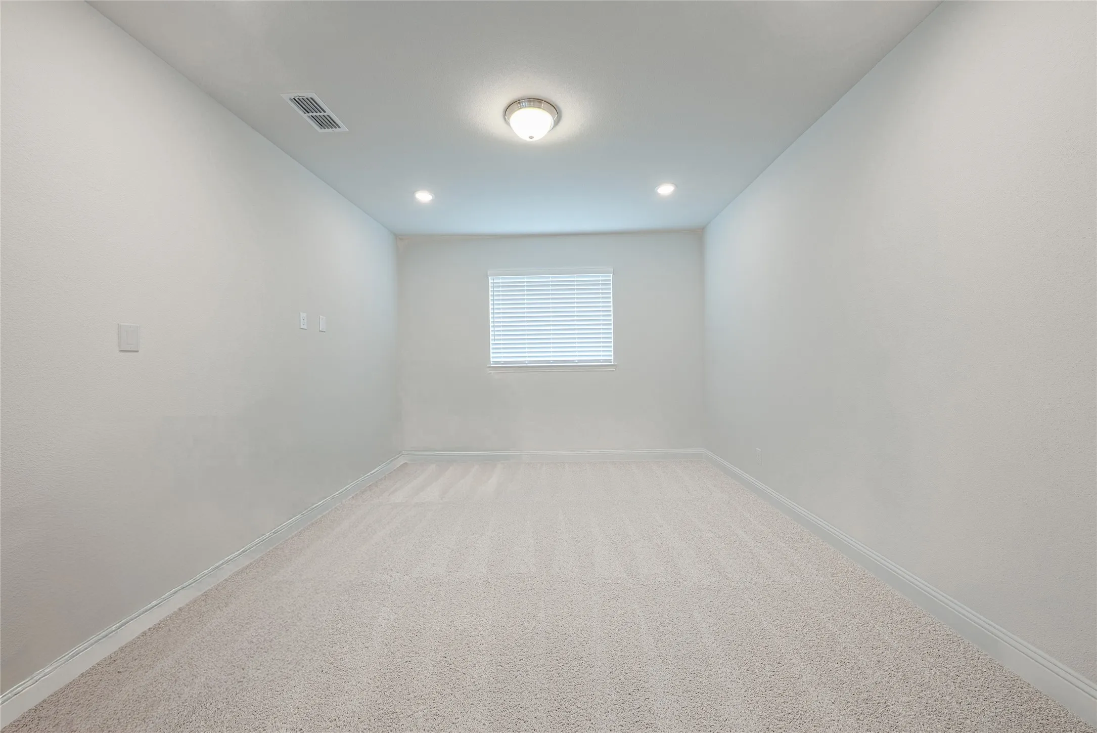 Single Family Residence For Rent in Collin County , 11439 Chepstow Crescent Court, Frisco, Texas 75035, 4 Bedroom, 3 Bathroom, 2 Garage spaces, 2,069 Sqft, built in 2023, mls#21321676, Real Estate Agent in Frisco, Homes For Rent in Collin county, Homes For Rent in Frisco, Realtor in Frisco Texas, Real Estate Brokerage Independent Realty Texas, Luminita Cordes Realtor