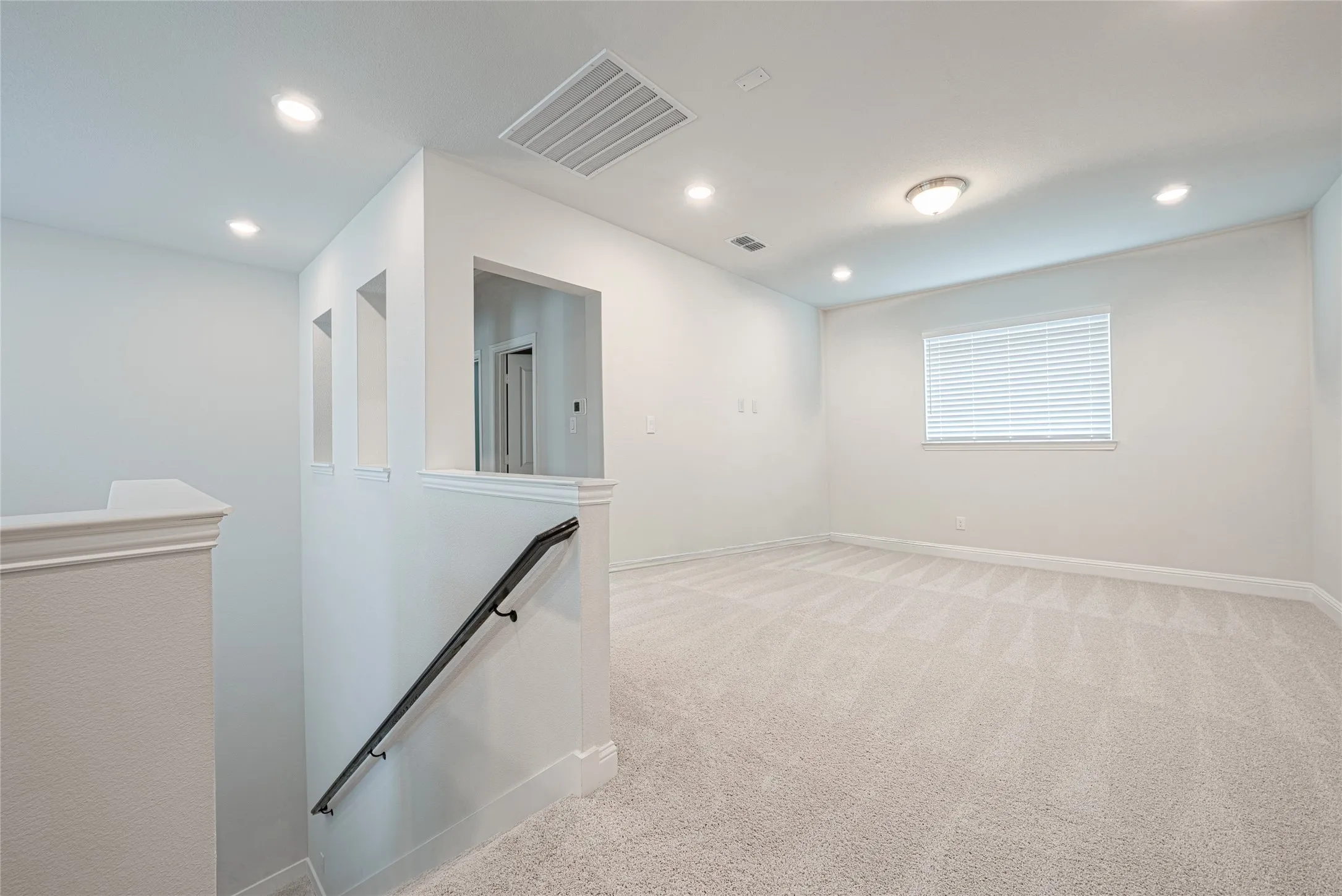 Single Family Residence For Rent in Collin County , 11439 Chepstow Crescent Court, Frisco, Texas 75035, 4 Bedroom, 3 Bathroom, 2 Garage spaces, 2,069 Sqft, built in 2023, mls#21321676, Real Estate Agent in Frisco, Homes For Rent in Collin county, Homes For Rent in Frisco, Realtor in Frisco Texas, Real Estate Brokerage Independent Realty Texas, Luminita Cordes Realtor
