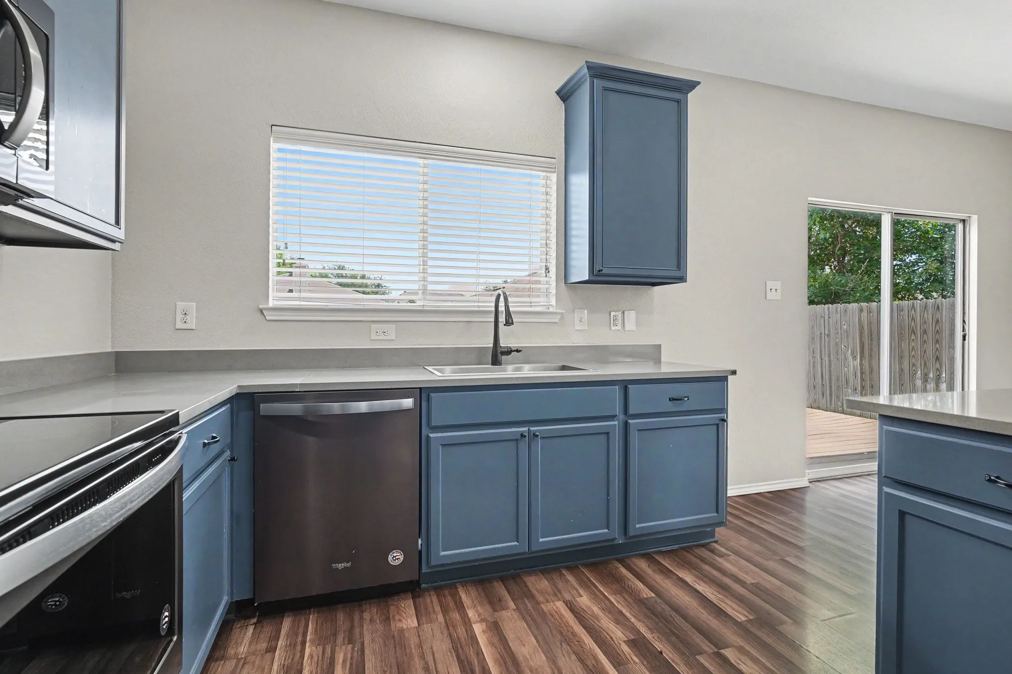 Single Family Residence For Sale in Tarrant County , 8512 Cumberland Gap Drive, Fort Worth, Texas 76244, 3 Bedroom, 2 Bathroom, 2 Garage spaces, 1,679 Sqft, built in 2010, mls#21334135, Real Estate Agent in Fort Worth, Homes For Sale in Tarrant county, Homes For Sale in Fort Worth, Realtor in Fort Worth Texas, Real Estate Brokerage Independent Realty Texas, Luminita Cordes Realtor
