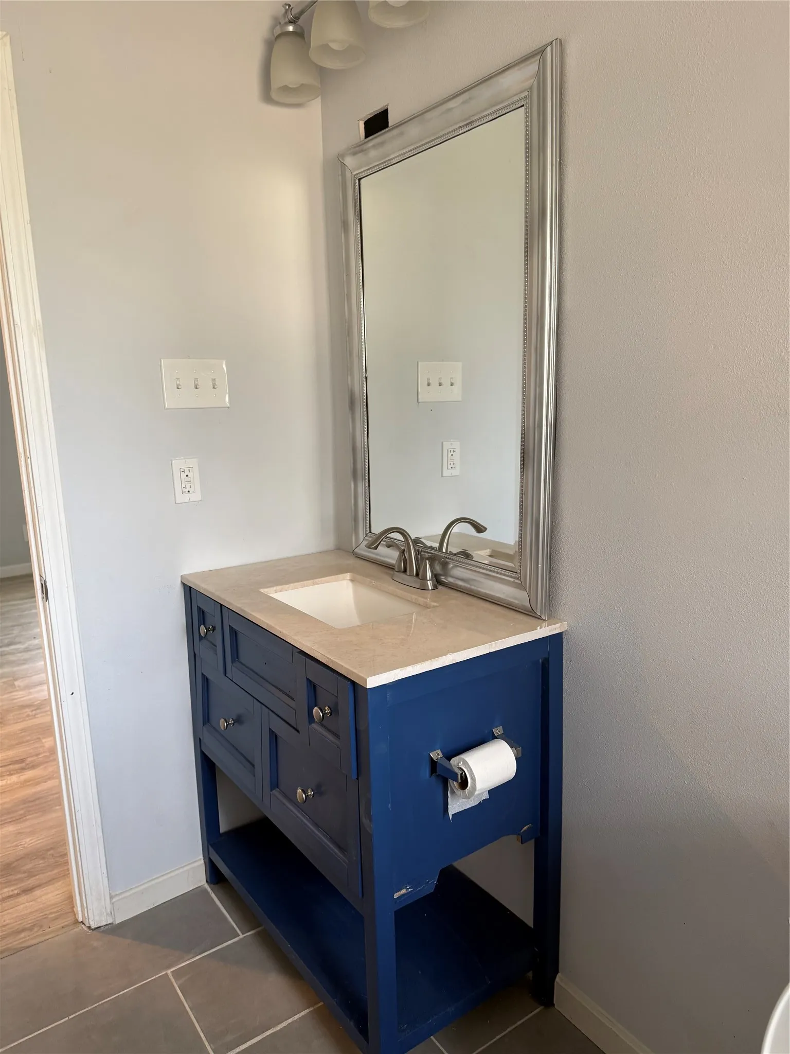 Single Family Residence For Sale in Taylor County , 5143 Durango Drive, Abilene, Texas 79605, 3 Bedroom, 2 Bathroom, Garage spaces, 1,182 Sqft, built in 1958, mls#21310771, Real Estate Agent in Abilene, Homes For Sale in Taylor county, Homes For Sale in Abilene, Realtor in Abilene Texas, Real Estate Brokerage Independent Realty Texas, Luminita Cordes Realtor
