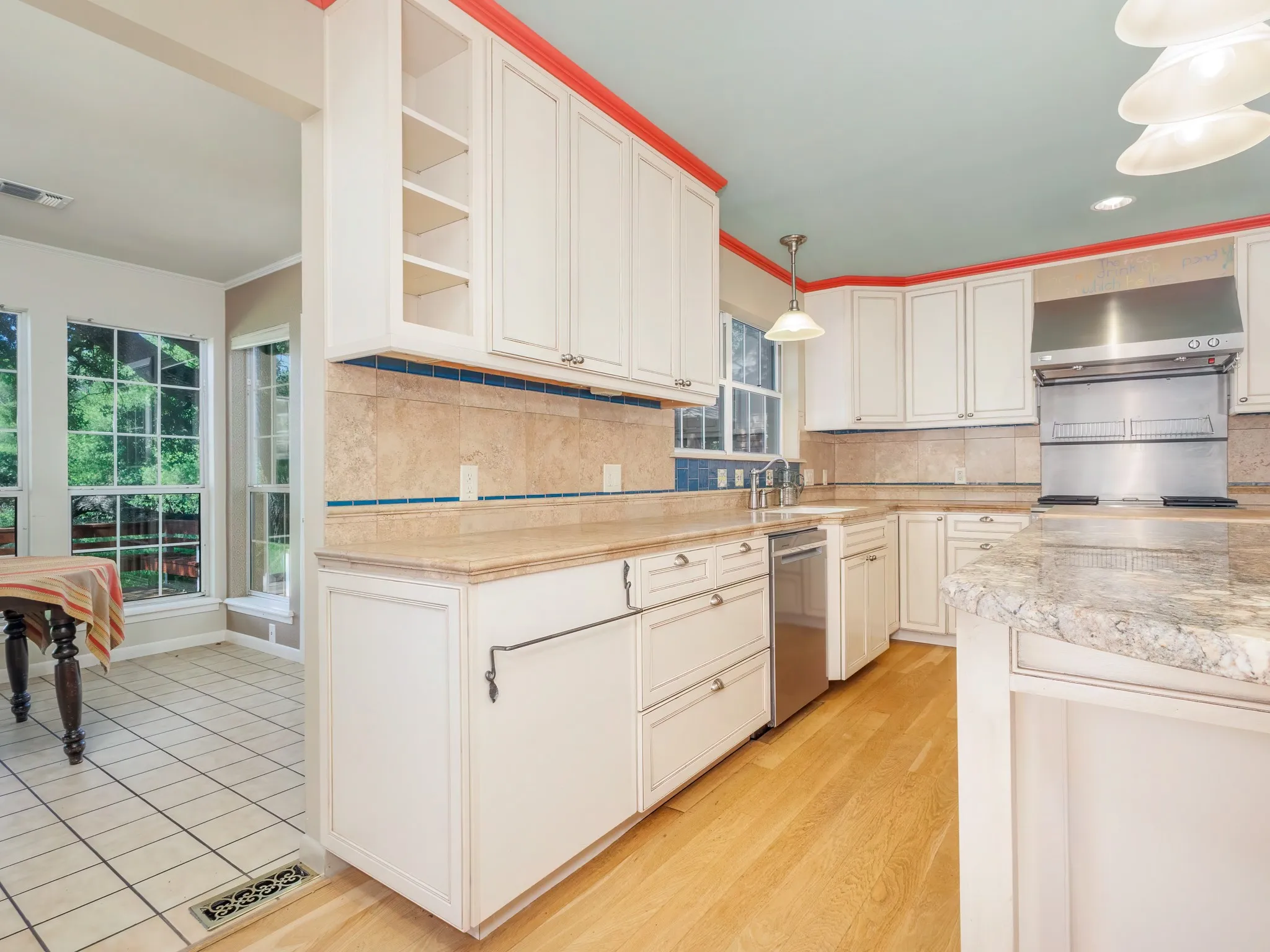 Kitchen totally redone in 2008 - Built-in refrigerator, separate Edgestar ice maker, 4 Burner with grill Monogram cooktop, General Electric Speed Cook oven, Monogram oven, large pantry, built-in hutch