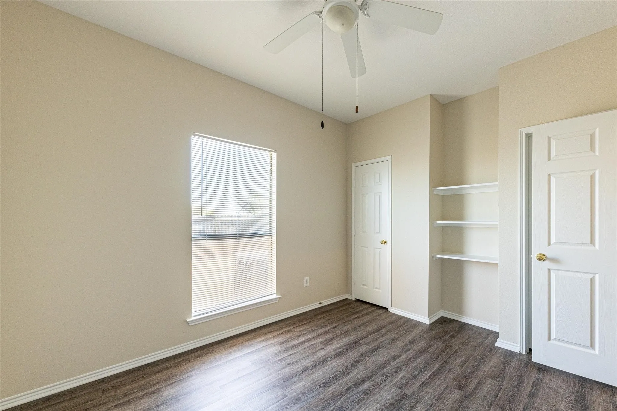 Duplex For Rent in Parker County , 101 Collett Court, Weatherford, Texas 76088, 3 Bedroom, 2 Bathroom, Garage spaces, 1,062 Sqft, built in 2007, mls#21334585, Real Estate Agent in Weatherford, Homes For Rent in Parker county, Homes For Rent in Weatherford, Realtor in Weatherford Texas, Real Estate Brokerage Independent Realty Texas, Luminita Cordes Realtor