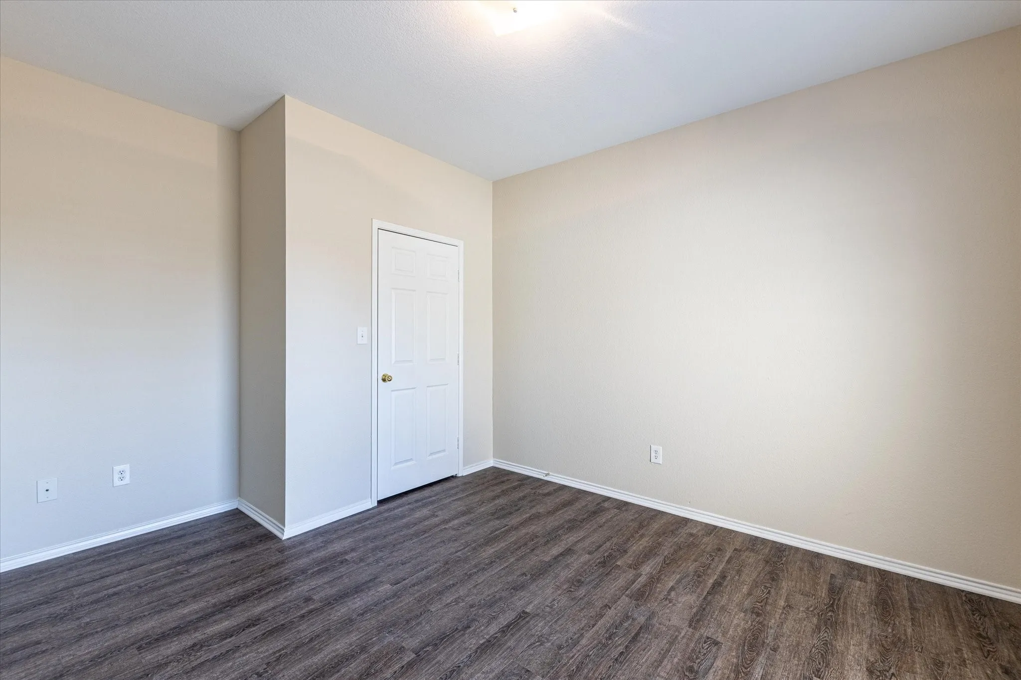 Duplex For Rent in Parker County , 101 Collett Court, Weatherford, Texas 76088, 3 Bedroom, 2 Bathroom, Garage spaces, 1,062 Sqft, built in 2007, mls#21334585, Real Estate Agent in Weatherford, Homes For Rent in Parker county, Homes For Rent in Weatherford, Realtor in Weatherford Texas, Real Estate Brokerage Independent Realty Texas, Luminita Cordes Realtor