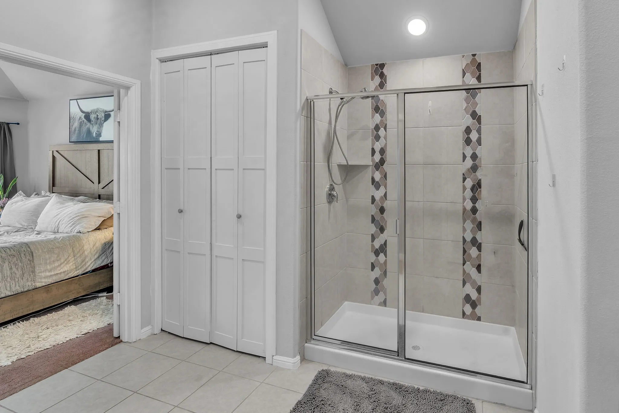 Single Family Residence For Sale in Ellis County , 7118 Pampas Place, Venus, Texas 76084, 4 Bedroom, 2 Bathroom, 2 Garage spaces, 1,934 Sqft, built in 2022, mls#21334245, Real Estate Agent in Venus, Homes For Sale in Ellis county, Homes For Sale in Venus, Realtor in Venus Texas, Real Estate Brokerage Independent Realty Texas, Luminita Cordes Realtor
