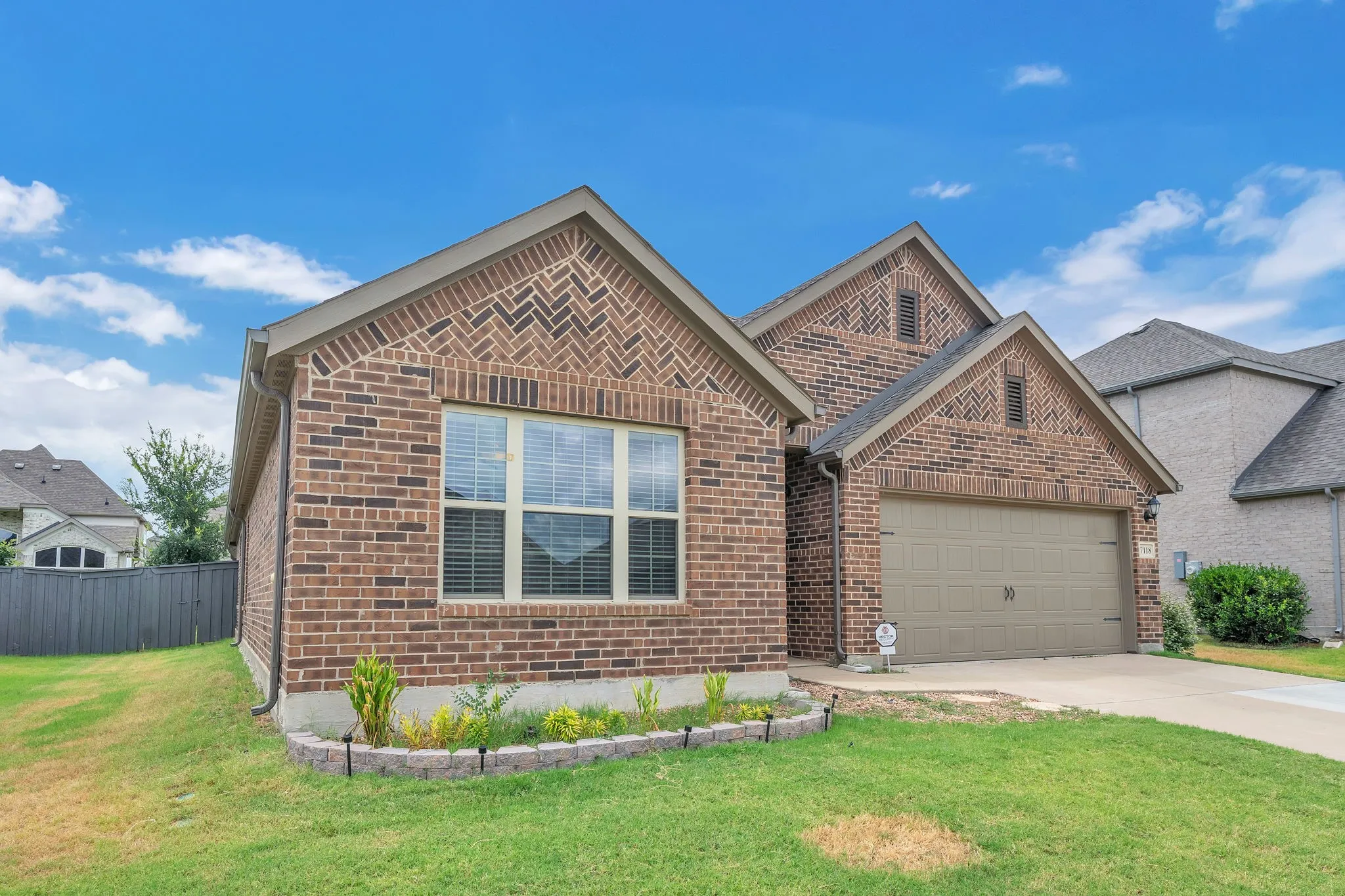Single Family Residence For Sale in Ellis County , 7118 Pampas Place, Venus, Texas 76084, 4 Bedroom, 2 Bathroom, 2 Garage spaces, 1,934 Sqft, built in 2022, mls#21334245, Real Estate Agent in Venus, Homes For Sale in Ellis county, Homes For Sale in Venus, Realtor in Venus Texas, Real Estate Brokerage Independent Realty Texas, Luminita Cordes Realtor