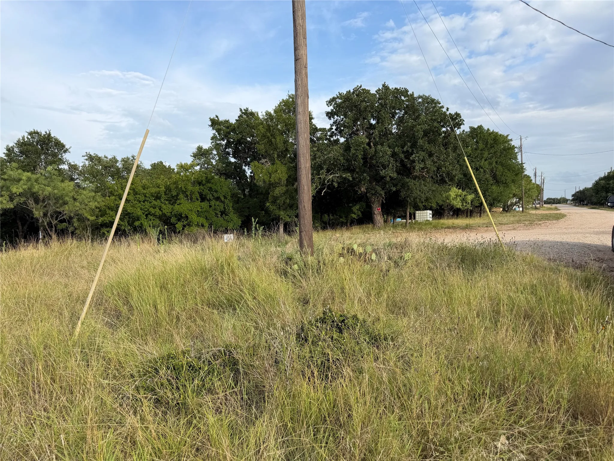 Unimproved Land For Sale in Brown County , TBD Lot 899 Oak Point Drive, May, Texas 76857, 0, 0, Garage spaces, 0 Sqft, built in 0, Price $10,000, mls#21334615, Real Estate Agent in May, Homes For Sale in Brown county, Homes For Sale in May, Realtor in May Texas, Real Estate Brokerage Independent Realty Texas, Luminita Cordes Realtor