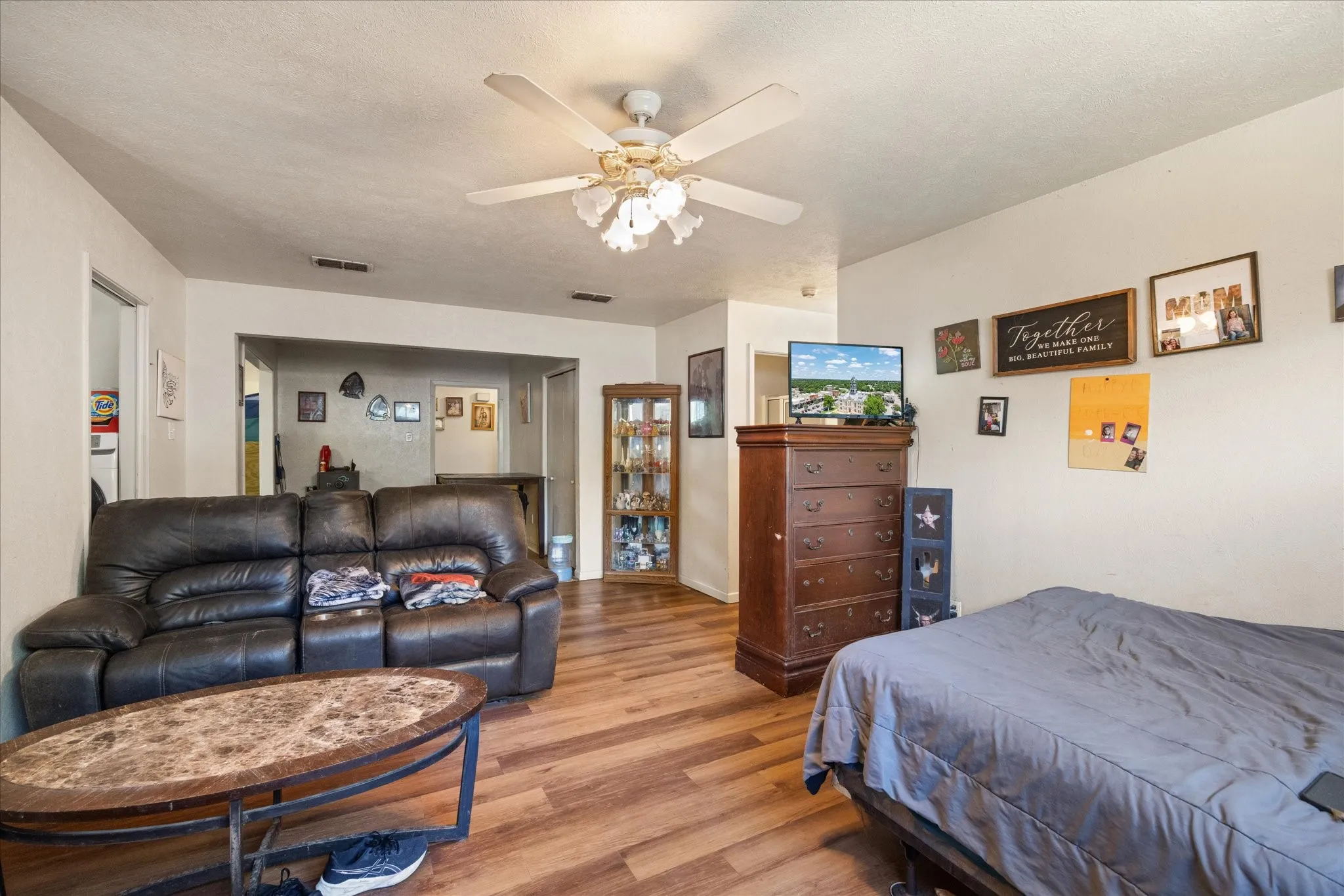 Single Family Residence For Sale in Erath County , 765 W Park Street, Stephenville, Texas 76401, 2 Bedroom, 2 Bathroom, Garage spaces, 1,459 Sqft, built in 1976, mls#21334607, Real Estate Agent in Stephenville, Homes For Sale in Erath county, Homes For Sale in Stephenville, Realtor in Stephenville Texas, Real Estate Brokerage Independent Realty Texas, Luminita Cordes Realtor