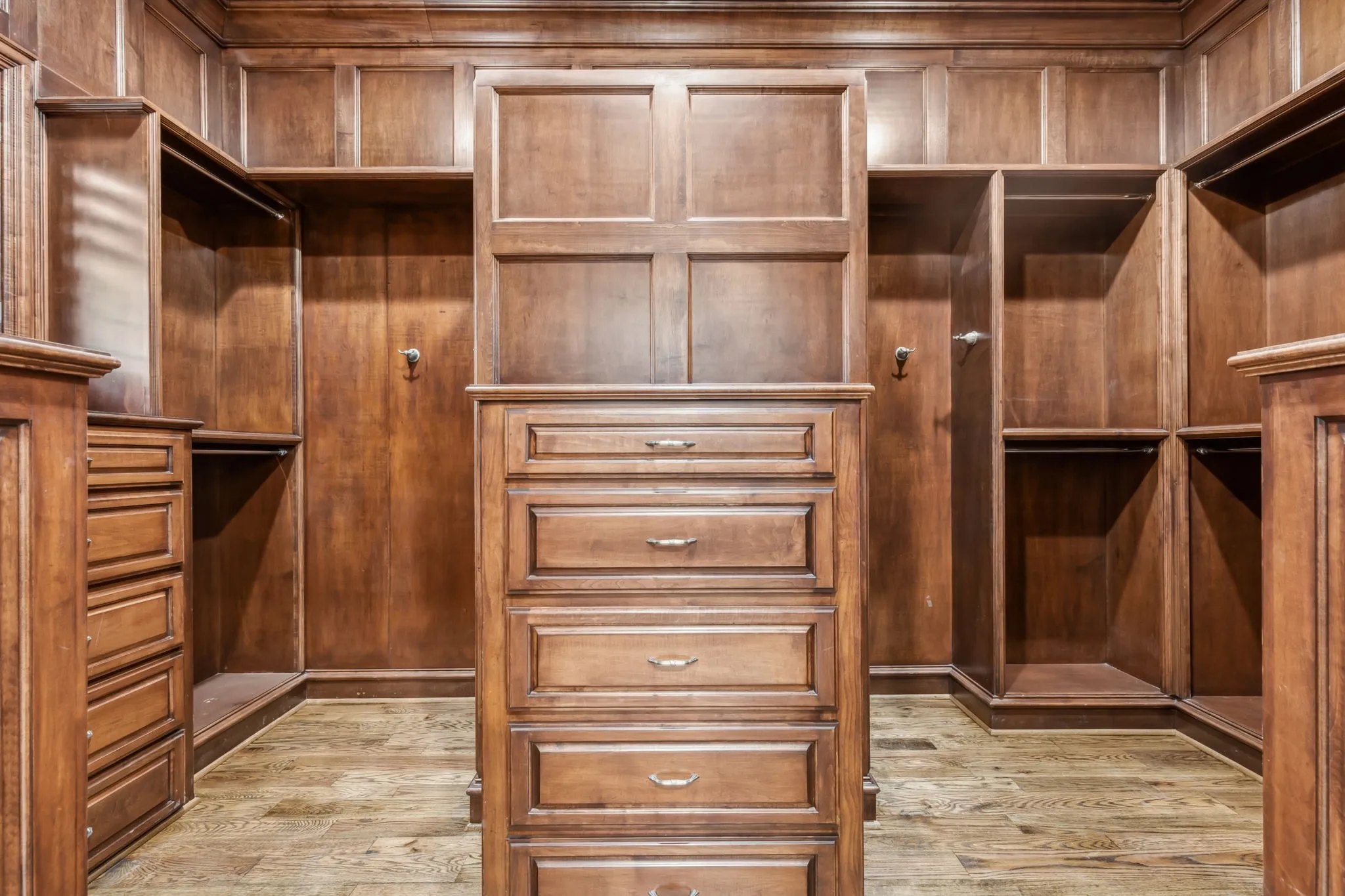 Primary walk in closet