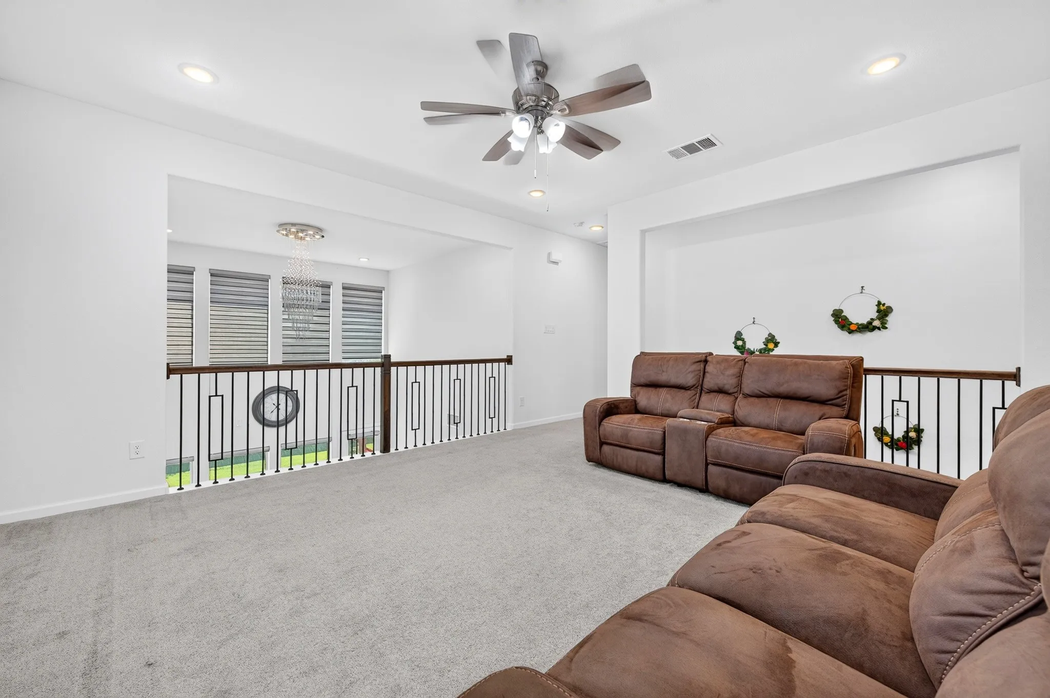 Single Family Residence For Sale in Collin County , 4000 Nightingale Street, Celina, Texas 75009, 5 Bedroom, 4 Bathroom, 2 Garage spaces, 2,819 Sqft, built in 2021, mls#21334390, Real Estate Agent in Celina, Homes For Sale in Collin county, Homes For Sale in Celina, Realtor in Celina Texas, Real Estate Brokerage Independent Realty Texas, Luminita Cordes Realtor