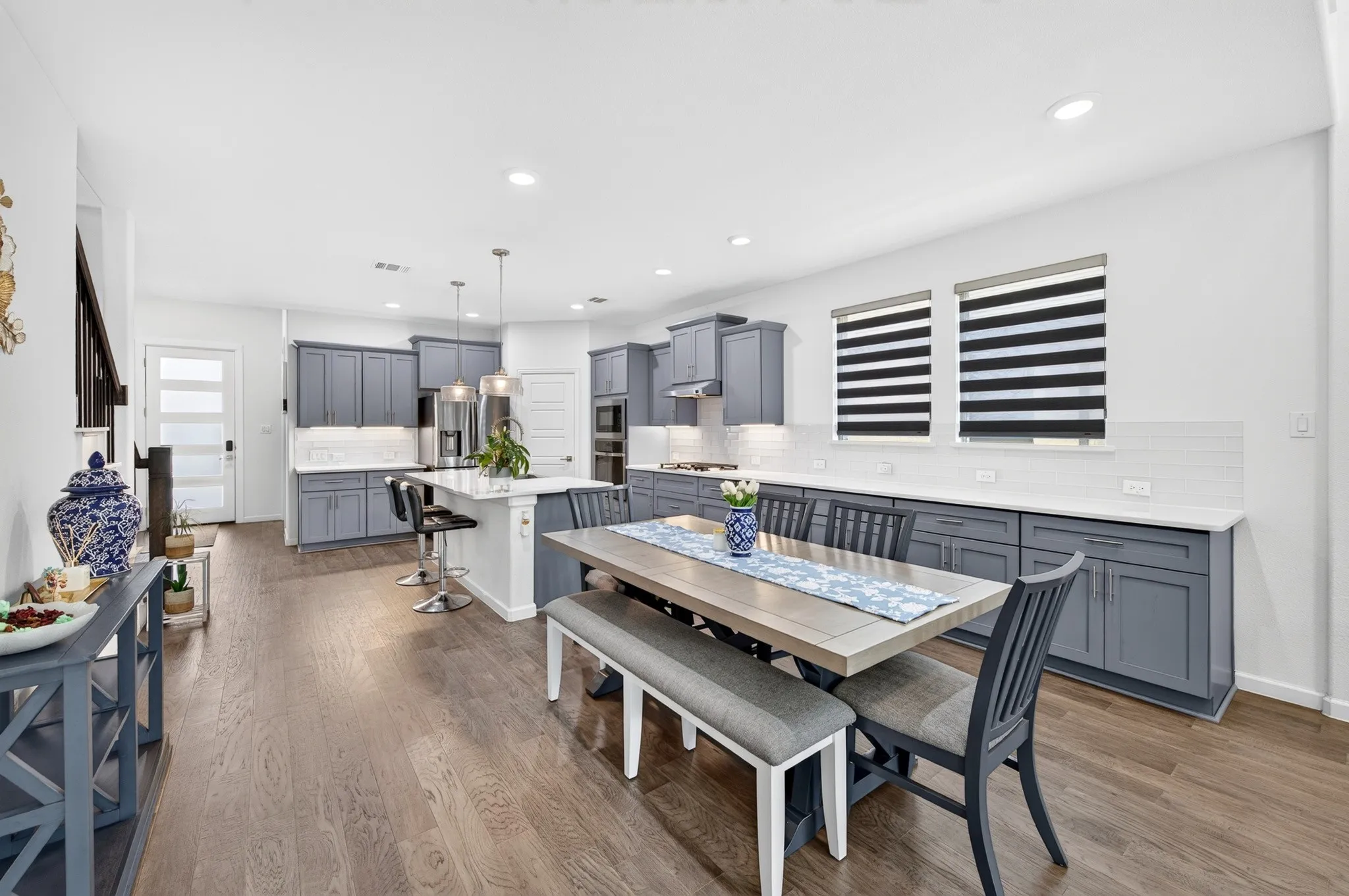Single Family Residence For Sale in Collin County , 4000 Nightingale Street, Celina, Texas 75009, 5 Bedroom, 4 Bathroom, 2 Garage spaces, 2,819 Sqft, built in 2021, mls#21334390, Real Estate Agent in Celina, Homes For Sale in Collin county, Homes For Sale in Celina, Realtor in Celina Texas, Real Estate Brokerage Independent Realty Texas, Luminita Cordes Realtor