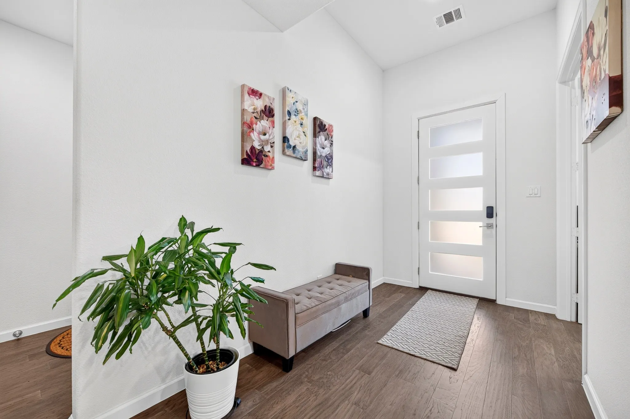 Single Family Residence For Sale in Collin County , 4000 Nightingale Street, Celina, Texas 75009, 5 Bedroom, 4 Bathroom, 2 Garage spaces, 2,819 Sqft, built in 2021, mls#21334390, Real Estate Agent in Celina, Homes For Sale in Collin county, Homes For Sale in Celina, Realtor in Celina Texas, Real Estate Brokerage Independent Realty Texas, Luminita Cordes Realtor