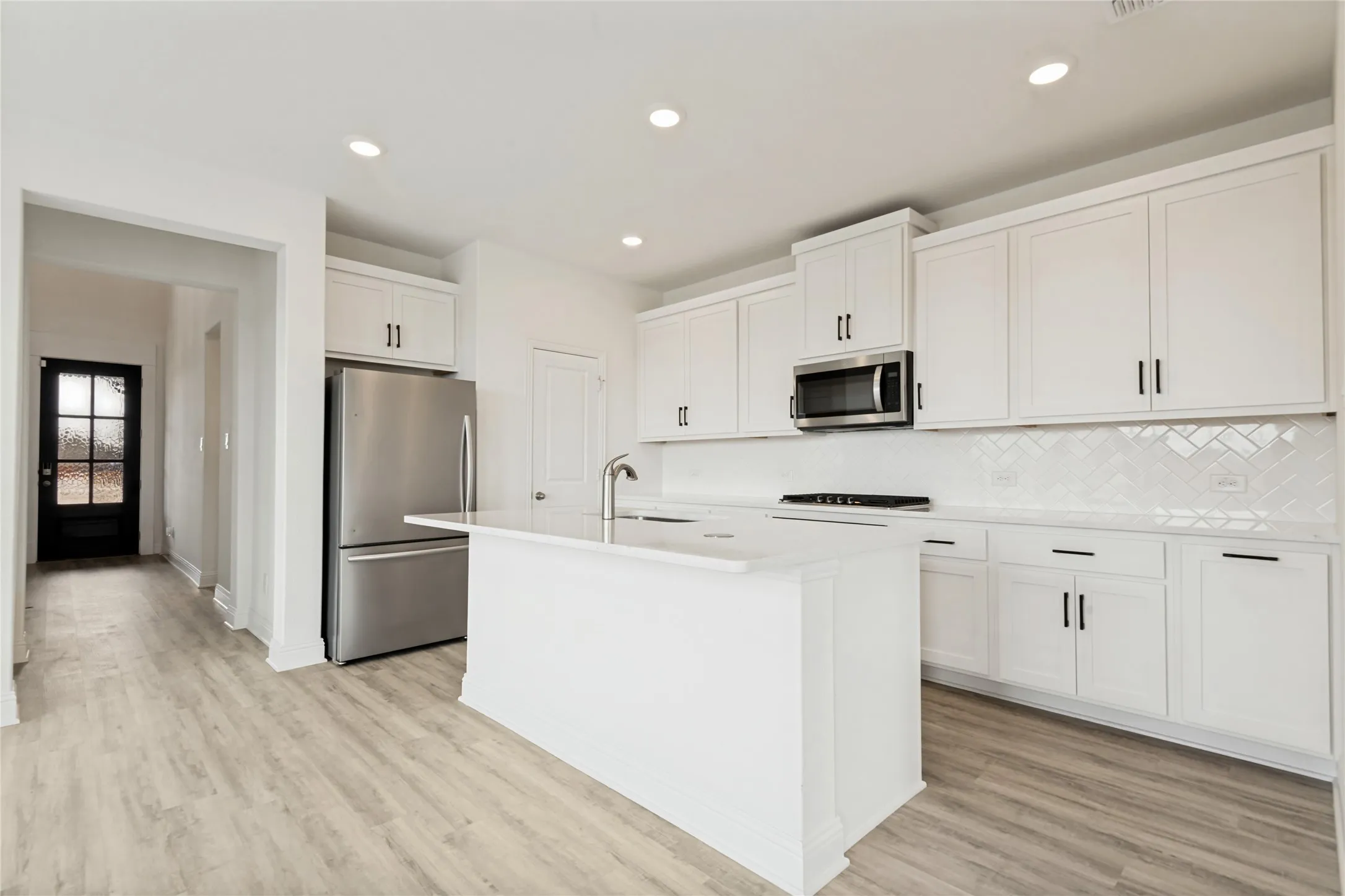 Single Family Residence For Sale in Kaufman County , 3800 Summerfield Drive, Crandall, Texas 75114, 4 Bedroom, 3 Bathroom, 2 Garage spaces, 2,123 Sqft, built in 2024, mls#21334621, Real Estate Agent in Crandall, Homes For Sale in Kaufman county, Homes For Sale in Crandall, Realtor in Crandall Texas, Real Estate Brokerage Independent Realty Texas, Luminita Cordes Realtor