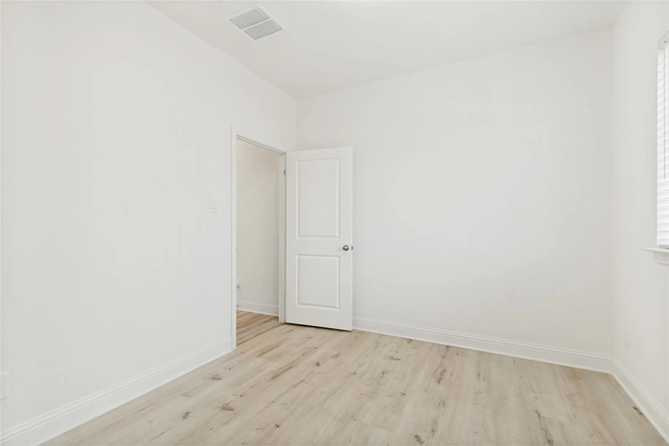 Single Family Residence For Sale in Kaufman County , 3800 Summerfield Drive, Crandall, Texas 75114, 4 Bedroom, 3 Bathroom, 2 Garage spaces, 2,123 Sqft, built in 2024, mls#21334621, Real Estate Agent in Crandall, Homes For Sale in Kaufman county, Homes For Sale in Crandall, Realtor in Crandall Texas, Real Estate Brokerage Independent Realty Texas, Luminita Cordes Realtor