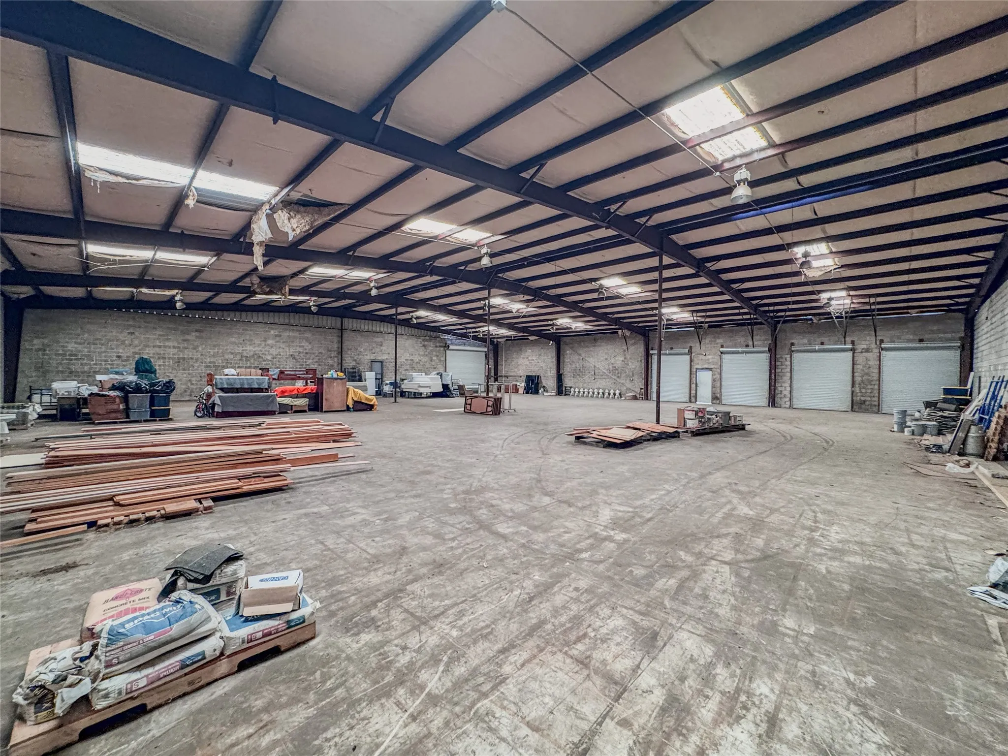 Warehouse For Sale in Titus County , 1202 W 1st Street, Mt Pleasant, Texas 75455, 0, 0, Garage spaces, 0 Sqft, built in 1949, Price $449,000, mls#21334646, Real Estate Agent in Mt Pleasant, Homes For Sale in Titus county, Homes For Sale in Mt Pleasant, Realtor in Mt Pleasant Texas, Real Estate Brokerage Independent Realty Texas, Luminita Cordes Realtor