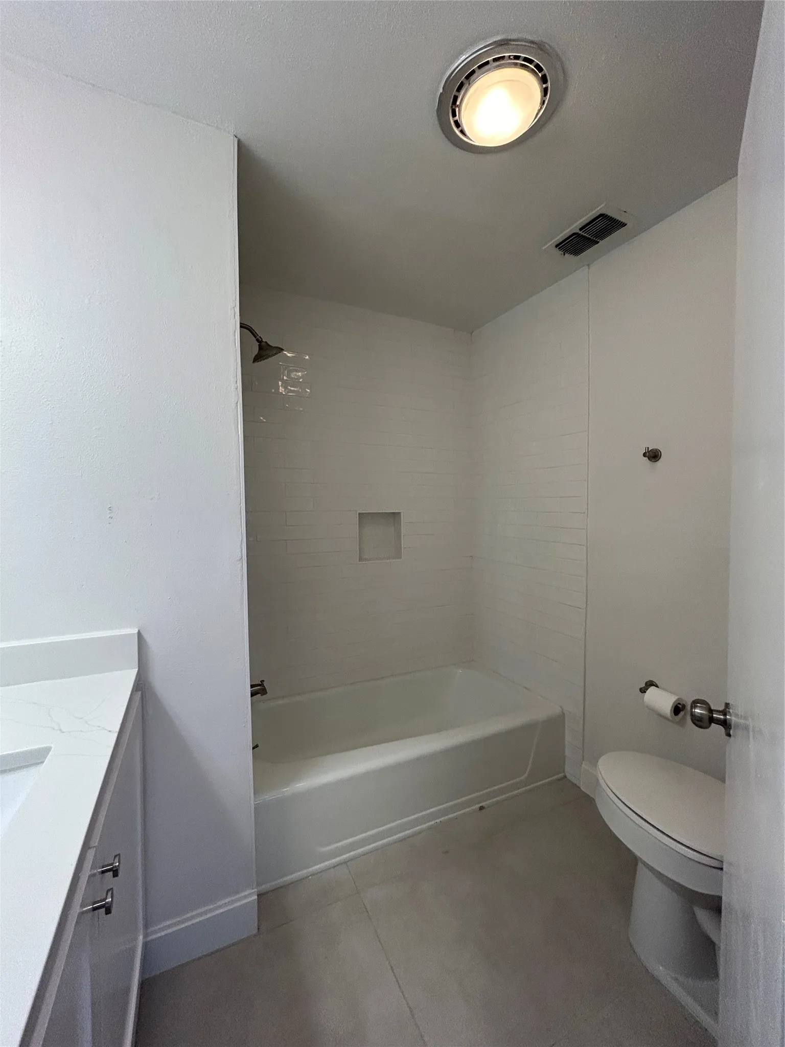 2nd Bathroom