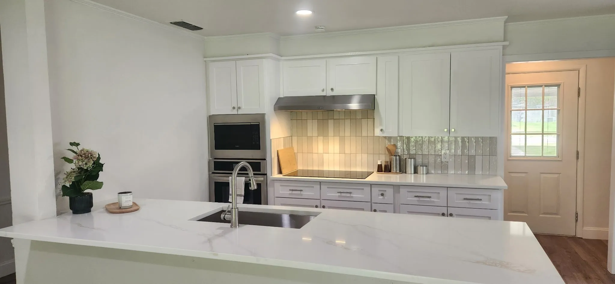 Single Family Residence For Sale in Navarro County , 607 Stanford Street, Corsicana, Texas 75110, 3 Bedrooms, 2 Bathrooms, 2 Garage spaces, 1,432 Sqft, built in 1966, Price $270,000, mls#21334649, Real Estate Agent in Corsicana, Homes For Sale in Navarro county, Homes For Sale in Corsicana, Realtor in Corsicana Texas, Real Estate Brokerage Independent Realty Texas, Luminita Cordes Realtor