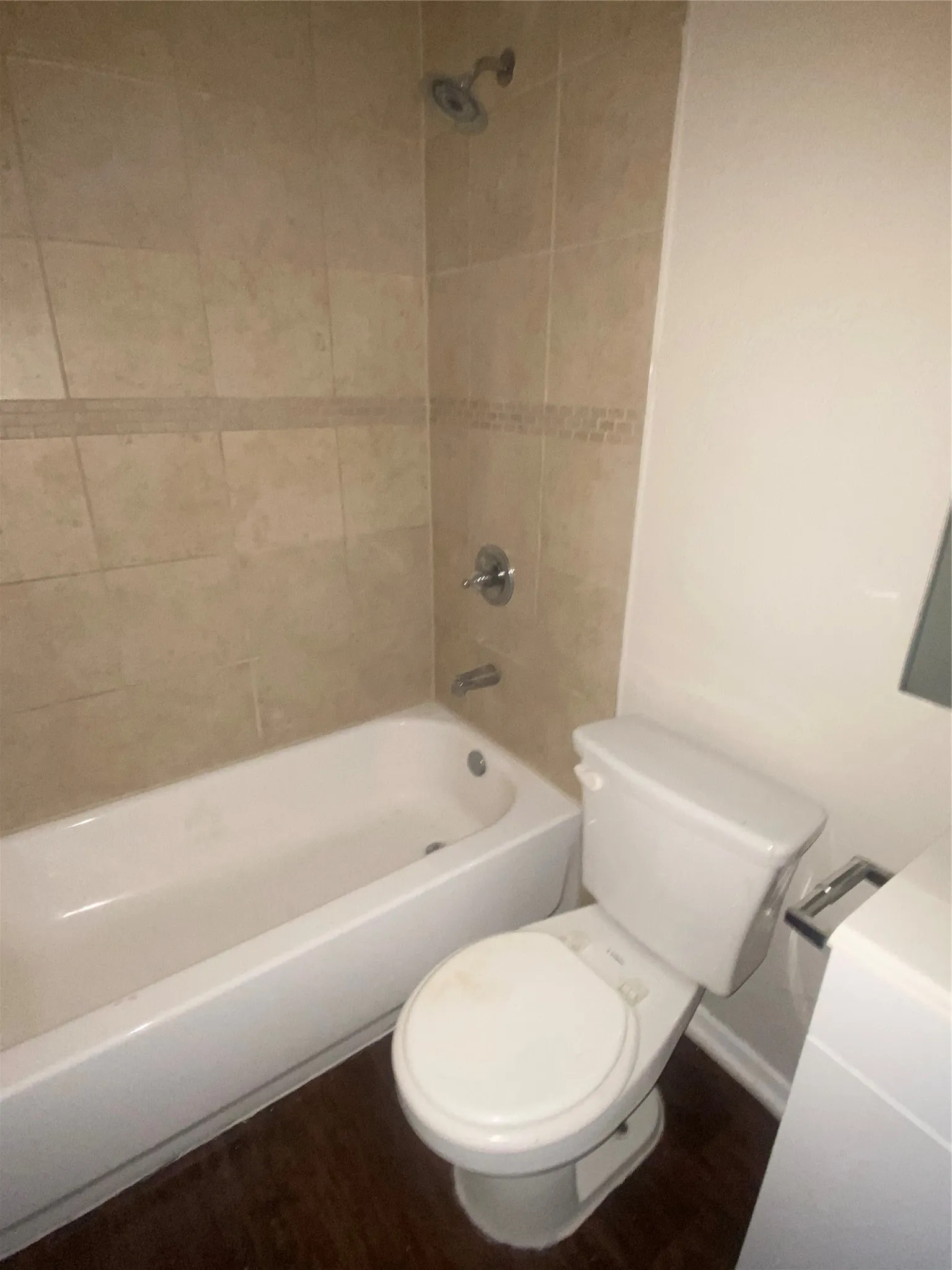 Single Family Residence For Rent in Dallas County , 6520 Warm Moon Lane, Dallas, Texas 75241, 4 Bedroom, 2 Bathroom, 1 Garage spaces, 1,237 Sqft, built in 1971, mls#21334651, Real Estate Agent in Dallas, Homes For Rent in Dallas county, Homes For Rent in Dallas, Realtor in Dallas Texas, Real Estate Brokerage Independent Realty Texas, Luminita Cordes Realtor