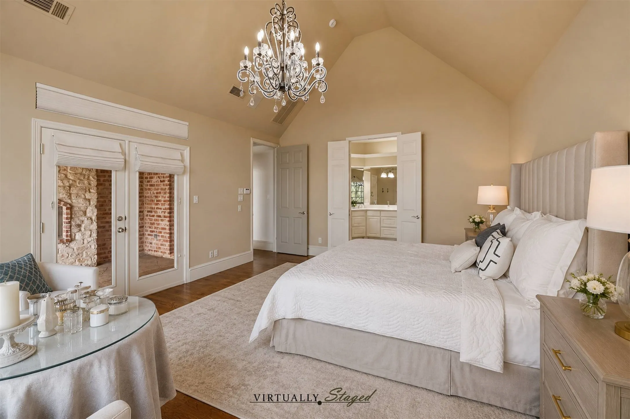 Tall ceilings, lots of windows and access to a private screened area