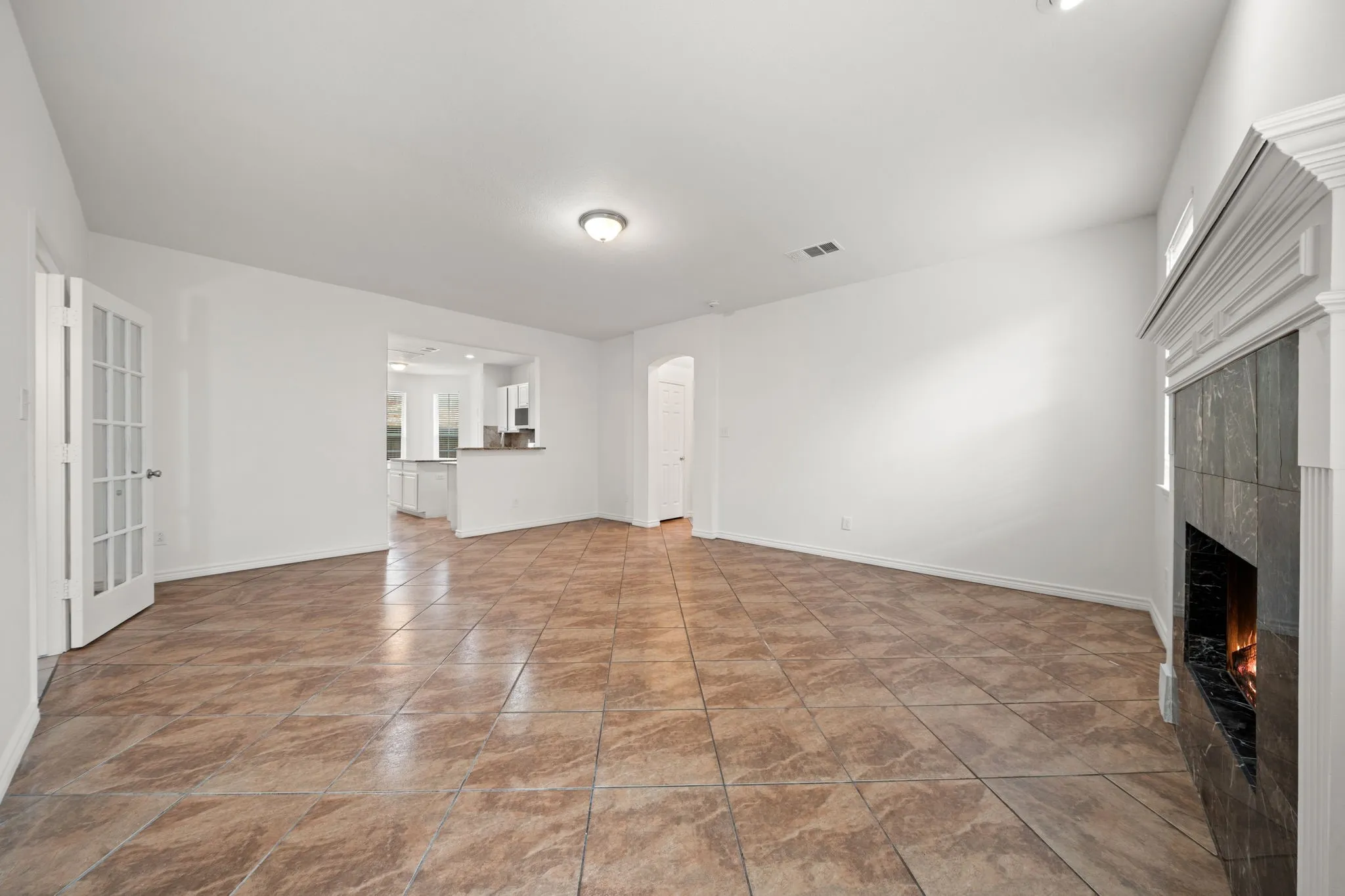 Single Family Residence For Sale in Collin County , 8121 Case Drive, Plano, Texas 75025, 4 Bedroom, 3 Bathroom, 2 Garage spaces, 3,060 Sqft, built in 1995, mls#21323815, Real Estate Agent in Plano, Homes For Sale in Collin county, Homes For Sale in Plano, Realtor in Plano Texas, Real Estate Brokerage Independent Realty Texas, Luminita Cordes Realtor