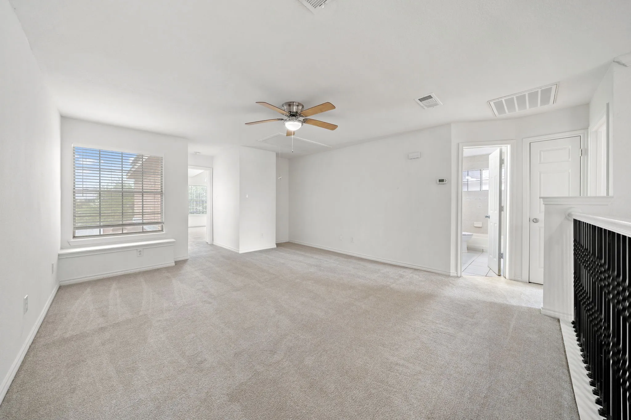 Single Family Residence For Sale in Collin County , 8121 Case Drive, Plano, Texas 75025, 4 Bedroom, 3 Bathroom, 2 Garage spaces, 3,060 Sqft, built in 1995, mls#21323815, Real Estate Agent in Plano, Homes For Sale in Collin county, Homes For Sale in Plano, Realtor in Plano Texas, Real Estate Brokerage Independent Realty Texas, Luminita Cordes Realtor