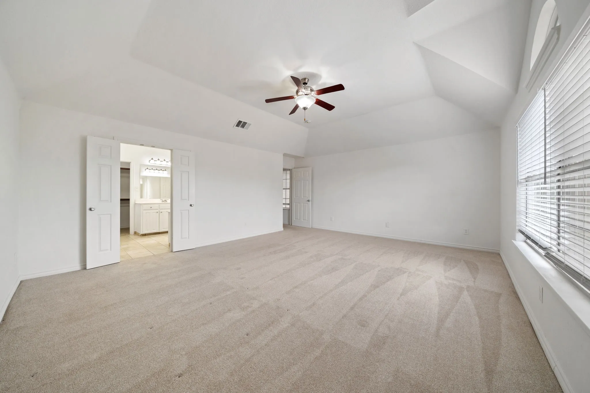 Single Family Residence For Sale in Collin County , 8121 Case Drive, Plano, Texas 75025, 4 Bedroom, 3 Bathroom, 2 Garage spaces, 3,060 Sqft, built in 1995, mls#21323815, Real Estate Agent in Plano, Homes For Sale in Collin county, Homes For Sale in Plano, Realtor in Plano Texas, Real Estate Brokerage Independent Realty Texas, Luminita Cordes Realtor
