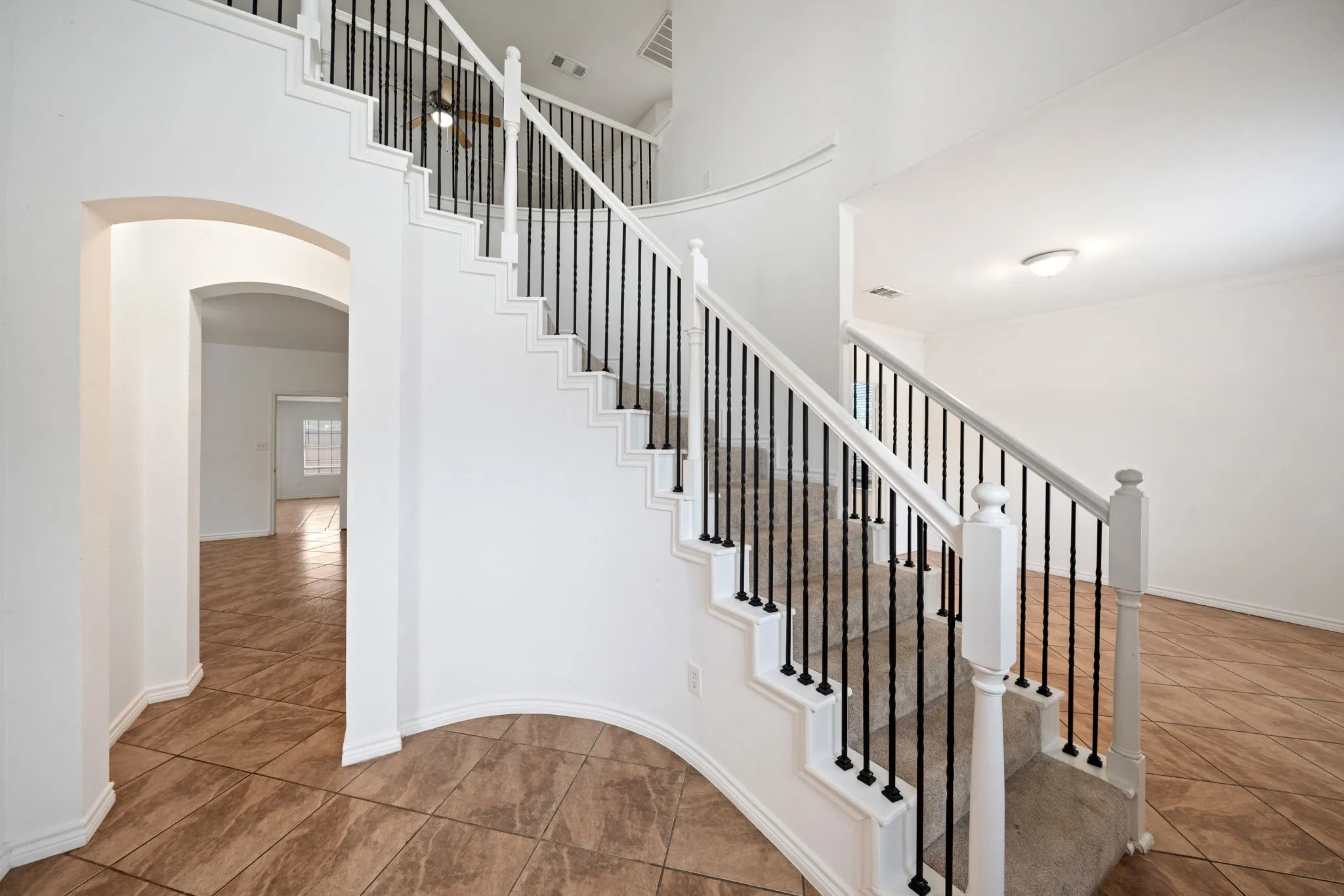 Single Family Residence For Sale in Collin County , 8121 Case Drive, Plano, Texas 75025, 4 Bedroom, 3 Bathroom, 2 Garage spaces, 3,060 Sqft, built in 1995, mls#21323815, Real Estate Agent in Plano, Homes For Sale in Collin county, Homes For Sale in Plano, Realtor in Plano Texas, Real Estate Brokerage Independent Realty Texas, Luminita Cordes Realtor