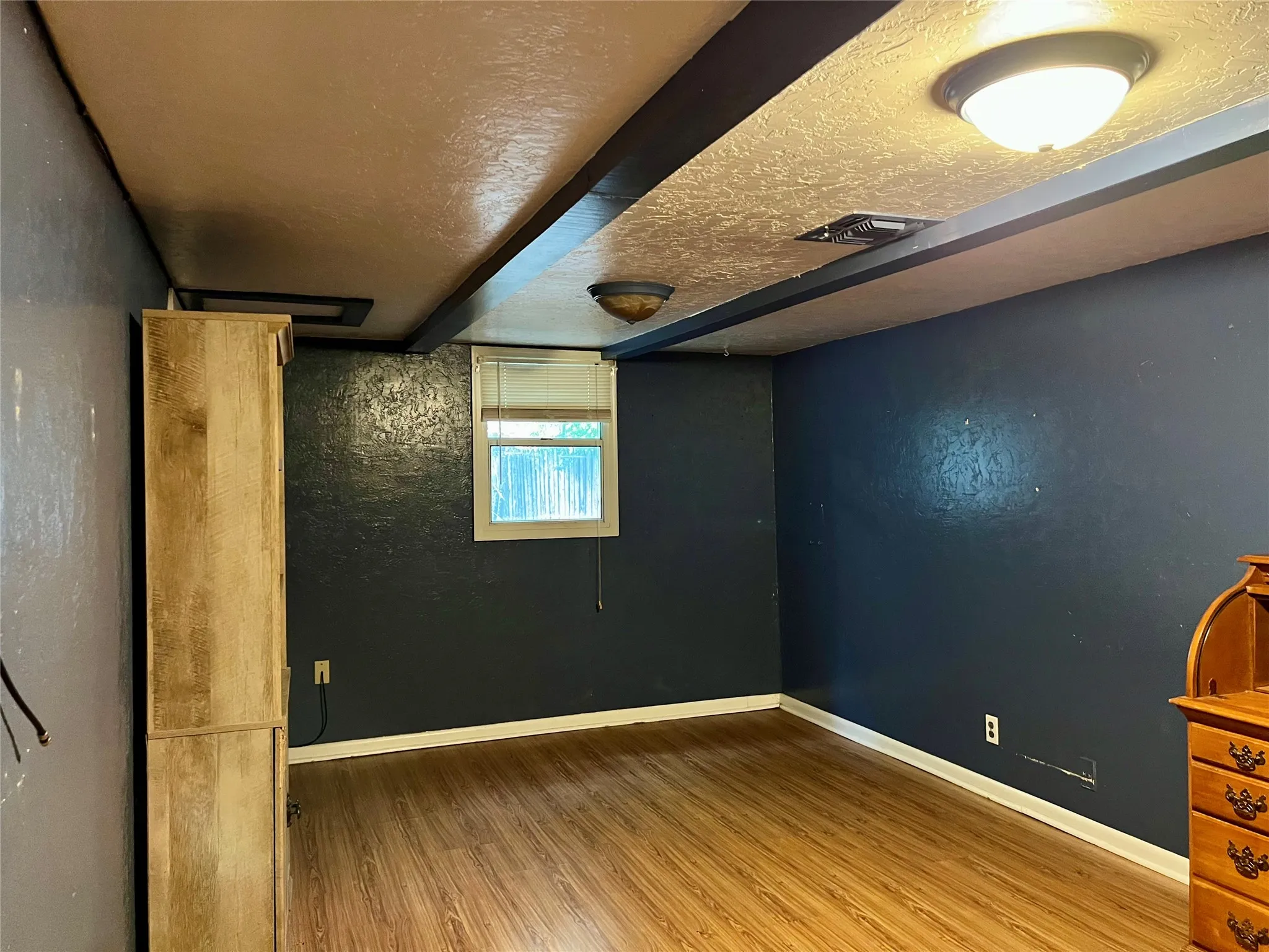 Single Family Residence For Sale in Clay County , 405 E South, Henrietta, Texas 76365, 4 Bedrooms, 2 Bathrooms, Garage spaces, 1,526 Sqft, built in 1935, Price $89,000, mls#21334660, Real Estate Agent in Henrietta, Homes For Sale in Clay county, Homes For Sale in Henrietta, Realtor in Henrietta Texas, Real Estate Brokerage Independent Realty Texas, Luminita Cordes Realtor
