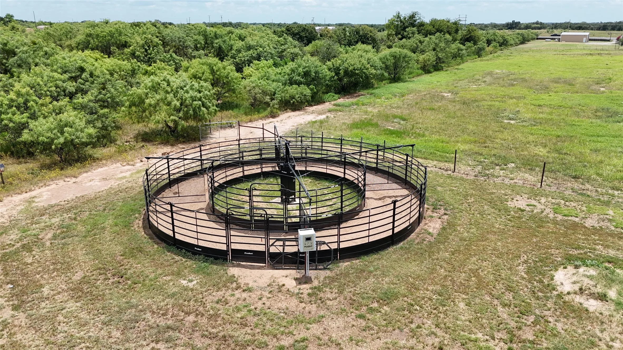 Farm For Sale in Brown County , 6912 67, 84, Bangs, Texas 76823, 3 Bedrooms, 3 Bathrooms, Garage spaces, 2,128 Sqft, built in 2023, Price $875,000, mls#21331443, Real Estate Agent in Bangs, Homes For Sale in Brown county, Homes For Sale in Bangs, Realtor in Bangs Texas, Real Estate Brokerage Independent Realty Texas, Luminita Cordes Realtor
