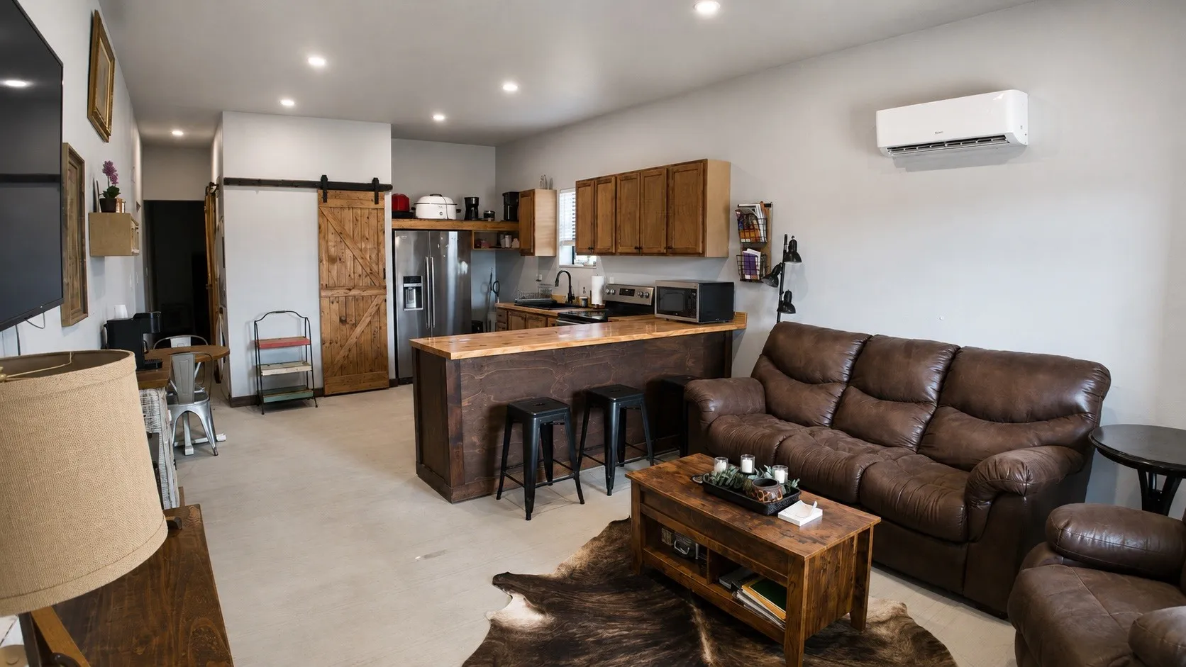 Farm For Sale in Brown County , 6912 67, 84, Bangs, Texas 76823, 3 Bedrooms, 3 Bathrooms, Garage spaces, 2,128 Sqft, built in 2023, Price $875,000, mls#21331443, Real Estate Agent in Bangs, Homes For Sale in Brown county, Homes For Sale in Bangs, Realtor in Bangs Texas, Real Estate Brokerage Independent Realty Texas, Luminita Cordes Realtor