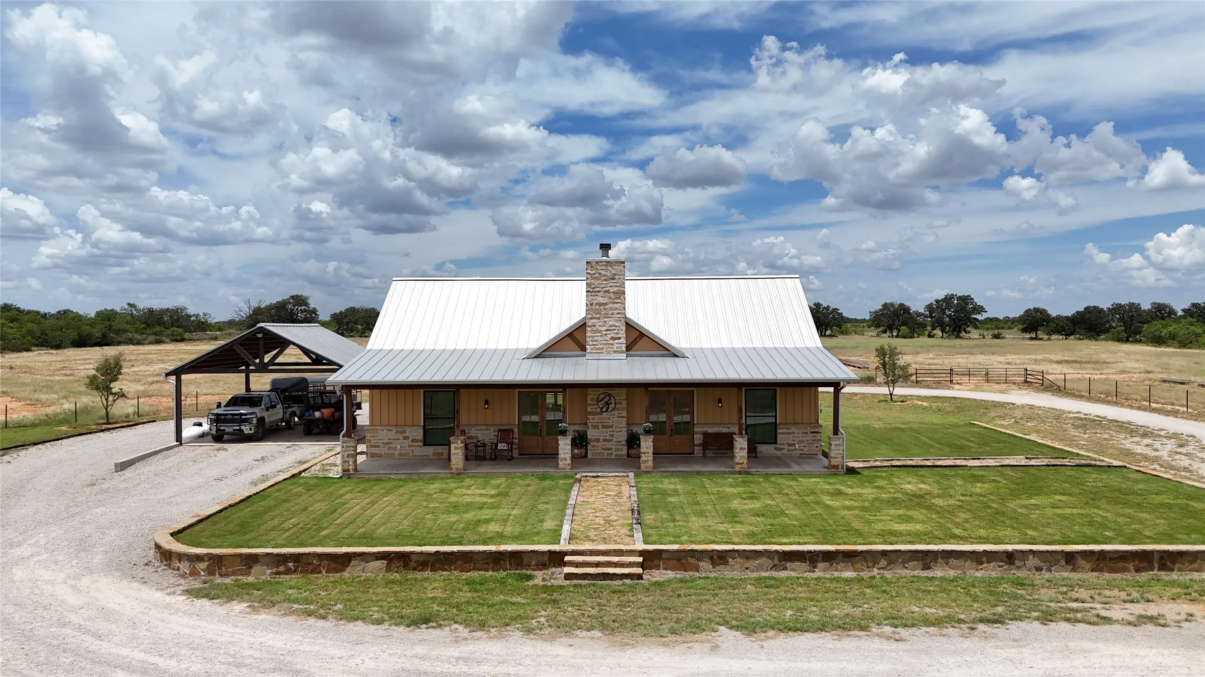 Farm For Sale in Brown County , 6912 67, 84, Bangs, Texas 76823, 3 Bedrooms, 3 Bathrooms, Garage spaces, 2,128 Sqft, built in 2023, Price $875,000, mls#21331443, Real Estate Agent in Bangs, Homes For Sale in Brown county, Homes For Sale in Bangs, Realtor in Bangs Texas, Real Estate Brokerage Independent Realty Texas, Luminita Cordes Realtor