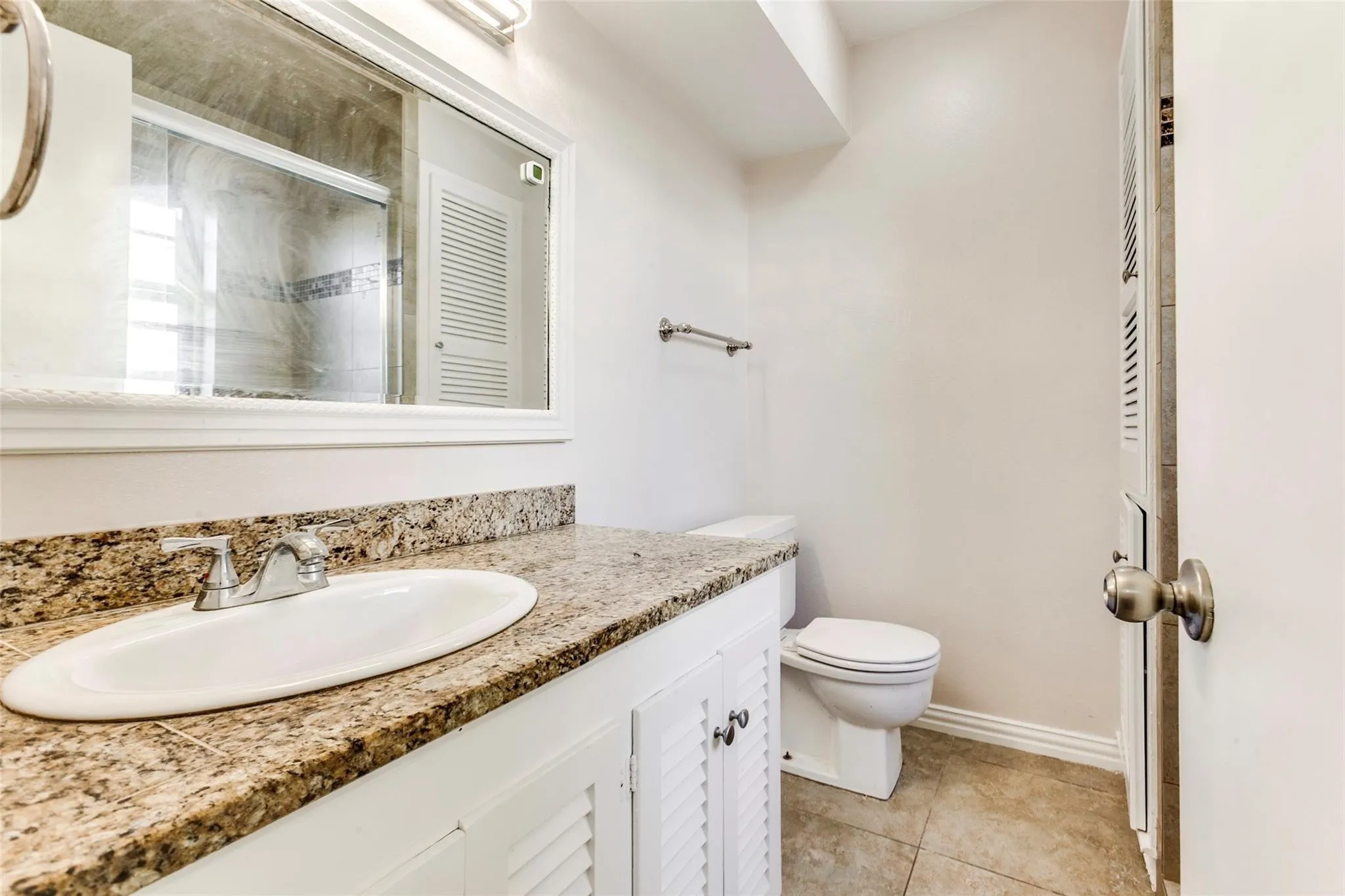 Condominium For Sale in Dallas County , 11116 Valleydale Drive B, Dallas, Texas 75230, 2 Bedrooms, 2 Bathrooms, Garage spaces, 1,044 Sqft, built in 1961, Price $160,000, mls#21332647, Real Estate Agent in Dallas, Homes For Sale in Dallas county, Homes For Sale in Dallas, Realtor in Dallas Texas, Real Estate Brokerage Independent Realty Texas, Luminita Cordes Realtor
