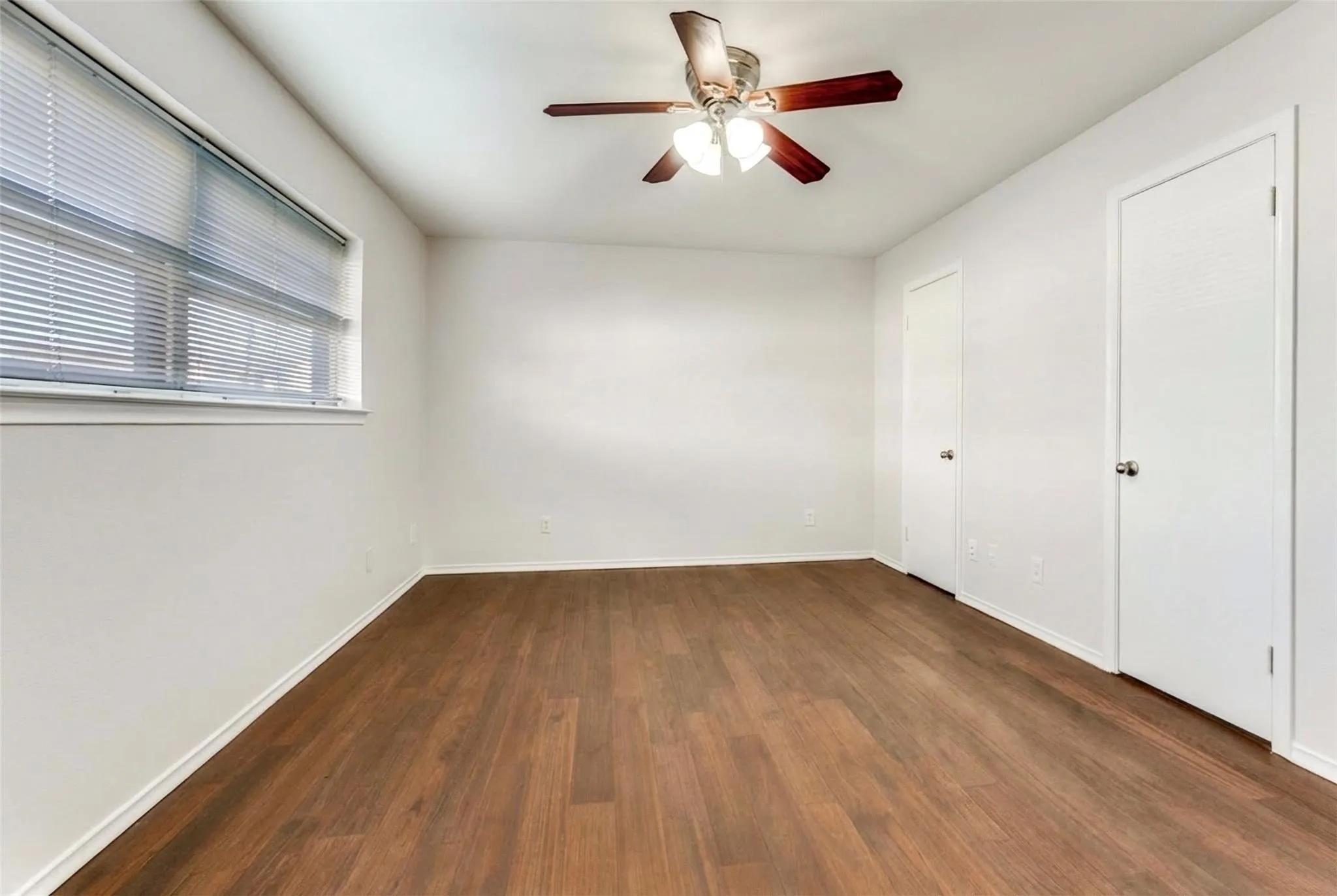 Condominium For Sale in Dallas County , 11116 Valleydale Drive B, Dallas, Texas 75230, 2 Bedrooms, 2 Bathrooms, Garage spaces, 1,044 Sqft, built in 1961, Price $160,000, mls#21332647, Real Estate Agent in Dallas, Homes For Sale in Dallas county, Homes For Sale in Dallas, Realtor in Dallas Texas, Real Estate Brokerage Independent Realty Texas, Luminita Cordes Realtor