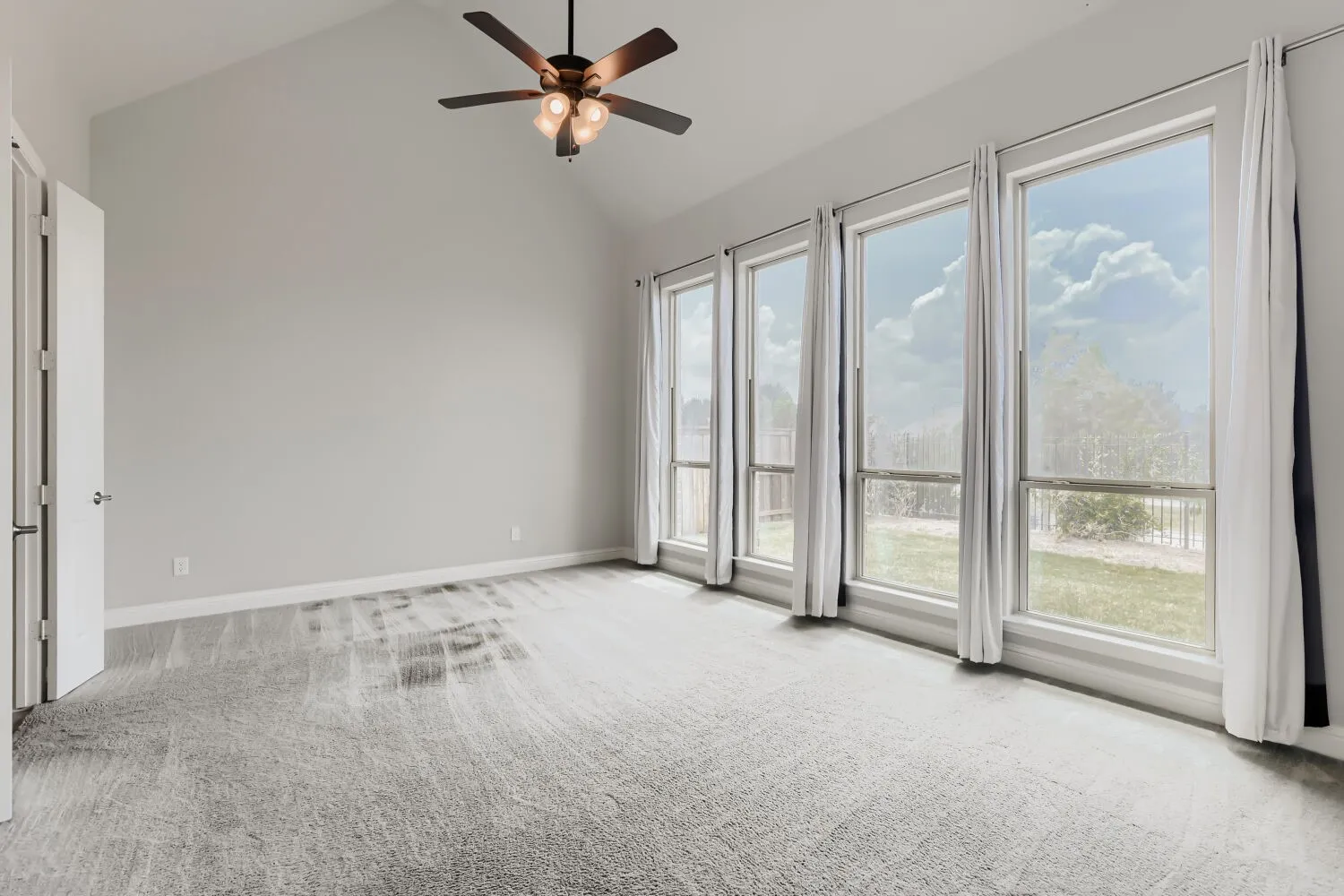Single Family Residence For Sale in Denton County , 800 Agave Drive, Prosper, Texas 75078, 3 Bedroom, 2 Bathroom, 2 Garage spaces, 2,498 Sqft, built in 2020, mls#21334433, Real Estate Agent in Prosper, Homes For Sale in Denton county, Homes For Sale in Prosper, Realtor in Prosper Texas, Real Estate Brokerage Independent Realty Texas, Luminita Cordes Realtor