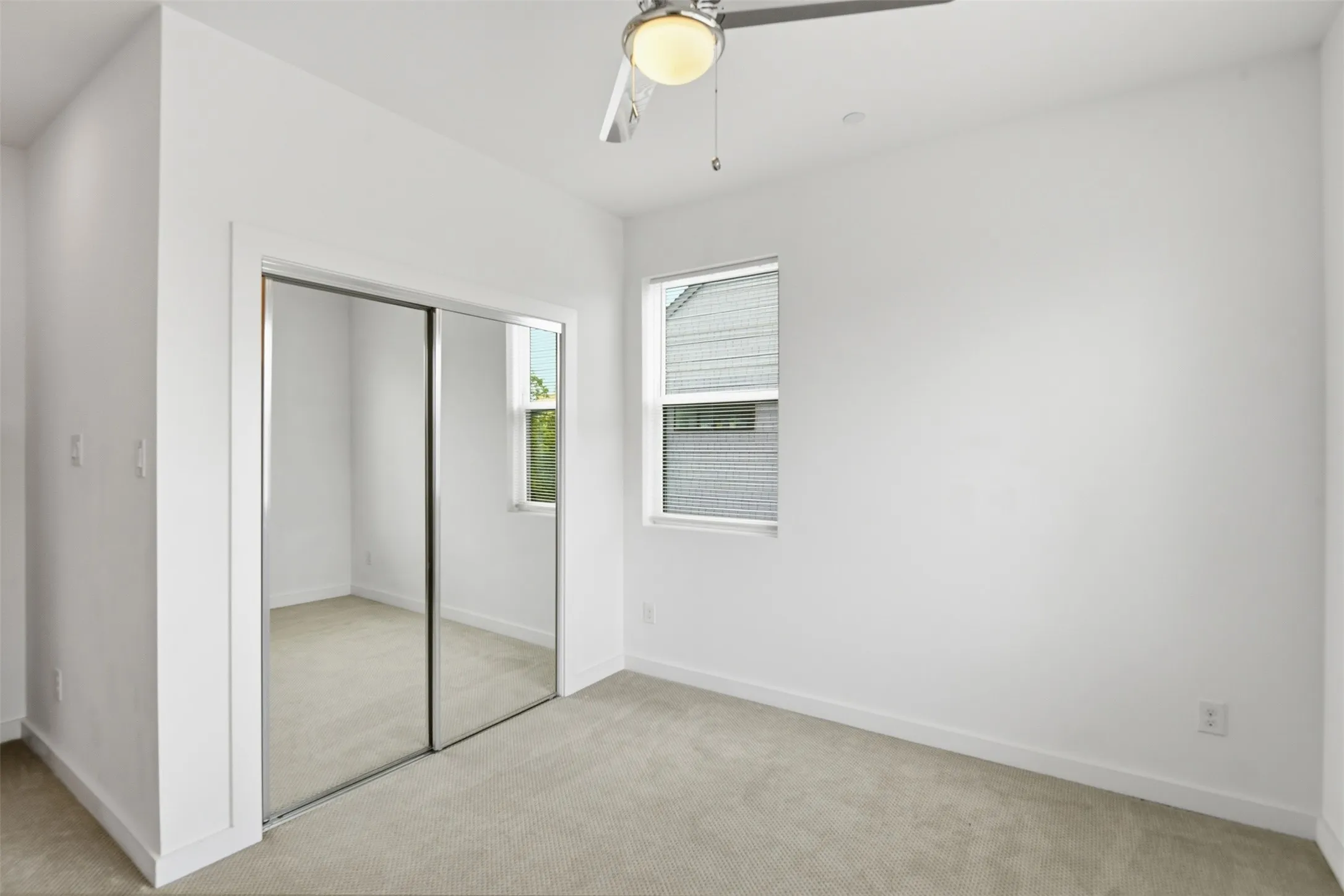 Condominium For Sale in Dallas County , 427 W 10th Street 101, Dallas, Texas 75208, 2 Bedroom, 3 Bathroom, 2 Garage spaces, 2,025 Sqft, built in 2018, mls#21330826, Real Estate Agent in Dallas, Homes For Sale in Dallas county, Homes For Sale in Dallas, Realtor in Dallas Texas, Real Estate Brokerage Independent Realty Texas, Luminita Cordes Realtor
