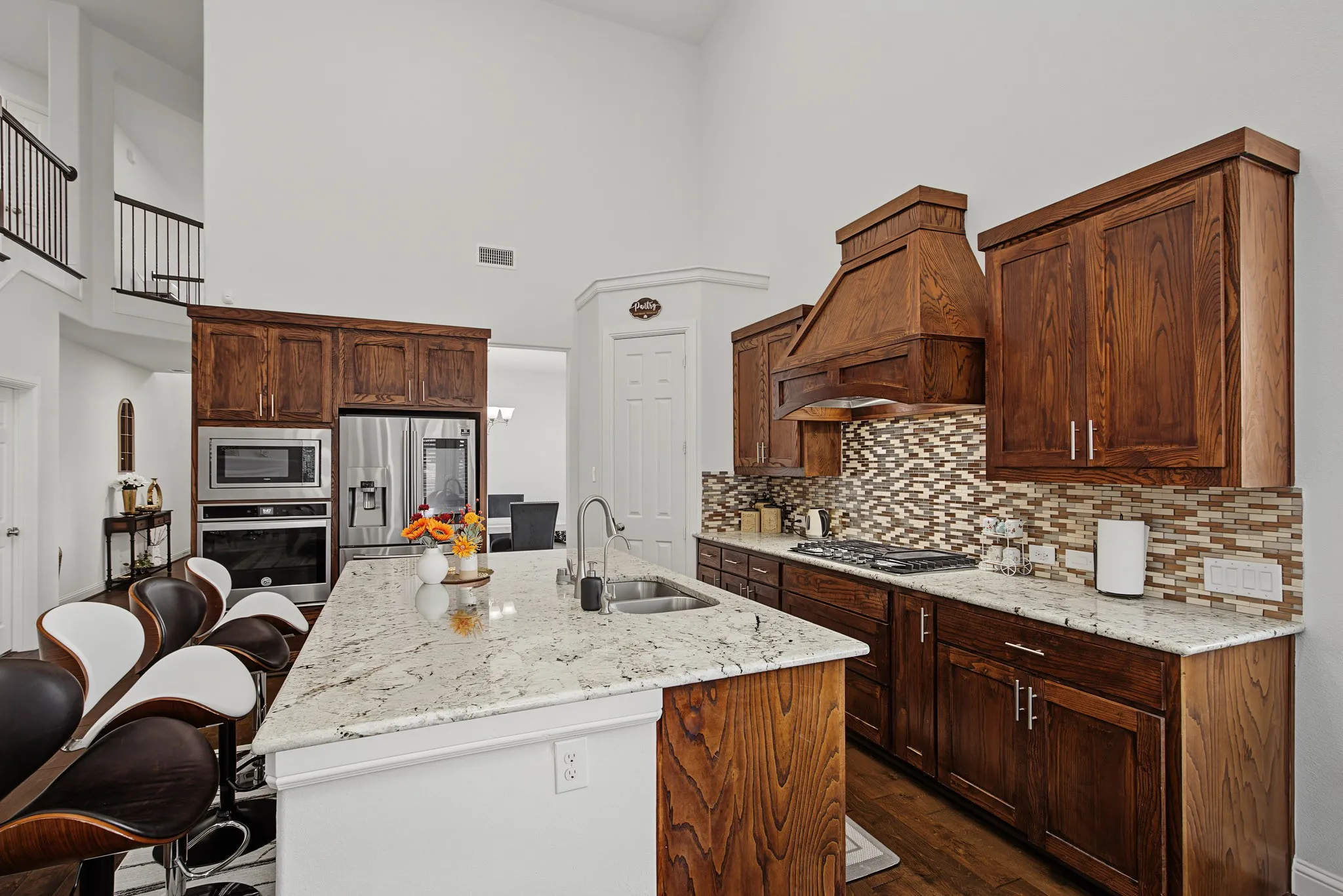 Single Family Residence For Rent in Collin County , 8701 Fairway Lane, Mc Kinney, Texas 75070, 5 Bedroom, 4 Bathroom, 2 Garage spaces, 3,037 Sqft, built in 2019, mls#21330576, Real Estate Agent in Mc Kinney, Homes For Rent in Collin county, Homes For Rent in Mc Kinney, Realtor in Mc Kinney Texas, Real Estate Brokerage Independent Realty Texas, Luminita Cordes Realtor
