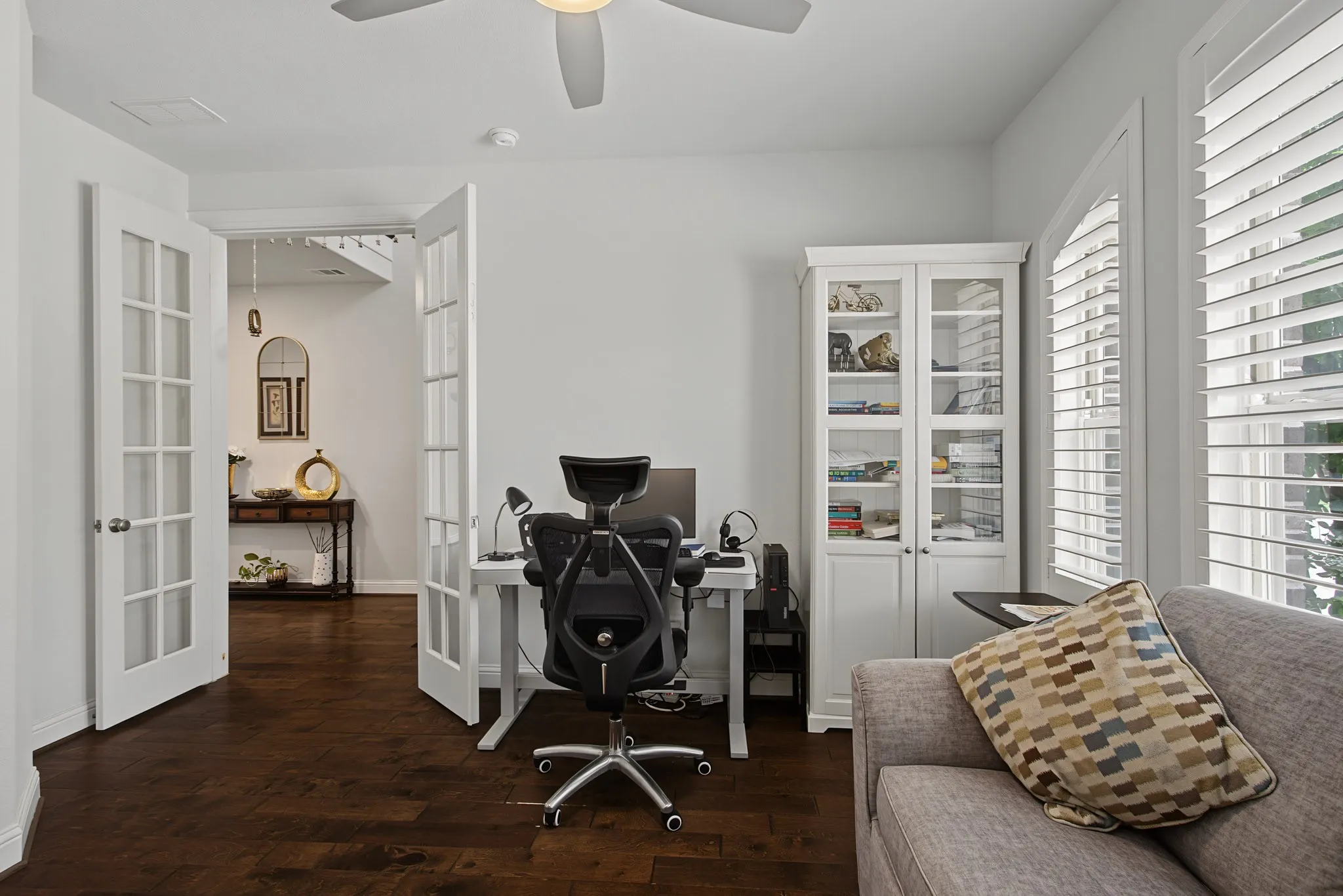 Single Family Residence For Rent in Collin County , 8701 Fairway Lane, Mc Kinney, Texas 75070, 5 Bedroom, 4 Bathroom, 2 Garage spaces, 3,037 Sqft, built in 2019, mls#21330576, Real Estate Agent in Mc Kinney, Homes For Rent in Collin county, Homes For Rent in Mc Kinney, Realtor in Mc Kinney Texas, Real Estate Brokerage Independent Realty Texas, Luminita Cordes Realtor