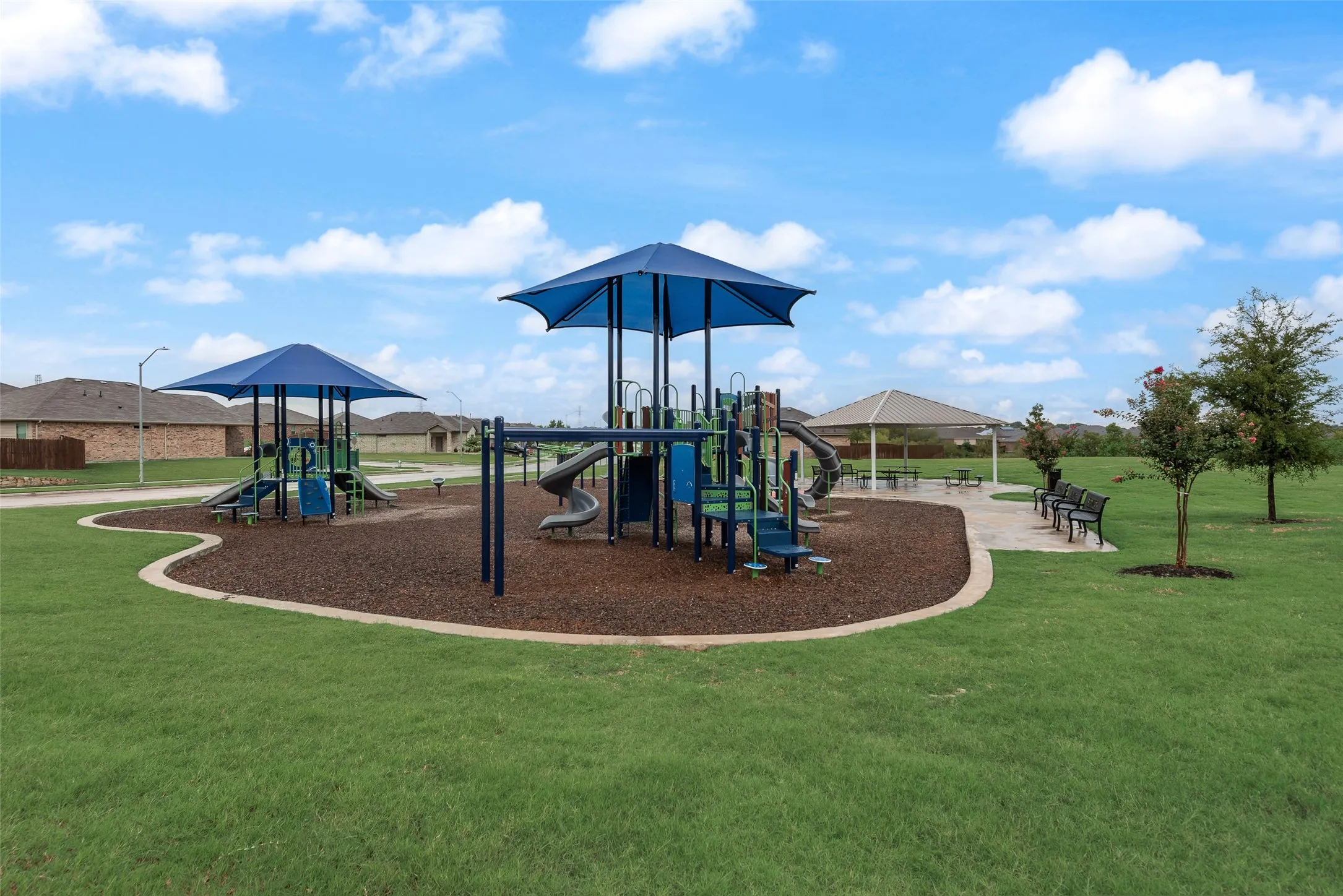 Single Family Residence For Sale in Tarrant County , 516 Drowsy Water Trail, Fort Worth, Texas 76131, 3 Bedroom, 2 Bathroom, 2 Garage spaces, 1,516 Sqft, built in 2023, mls#21334591, Real Estate Agent in Fort Worth, Homes For Sale in Tarrant county, Homes For Sale in Fort Worth, Realtor in Fort Worth Texas, Real Estate Brokerage Independent Realty Texas, Luminita Cordes Realtor