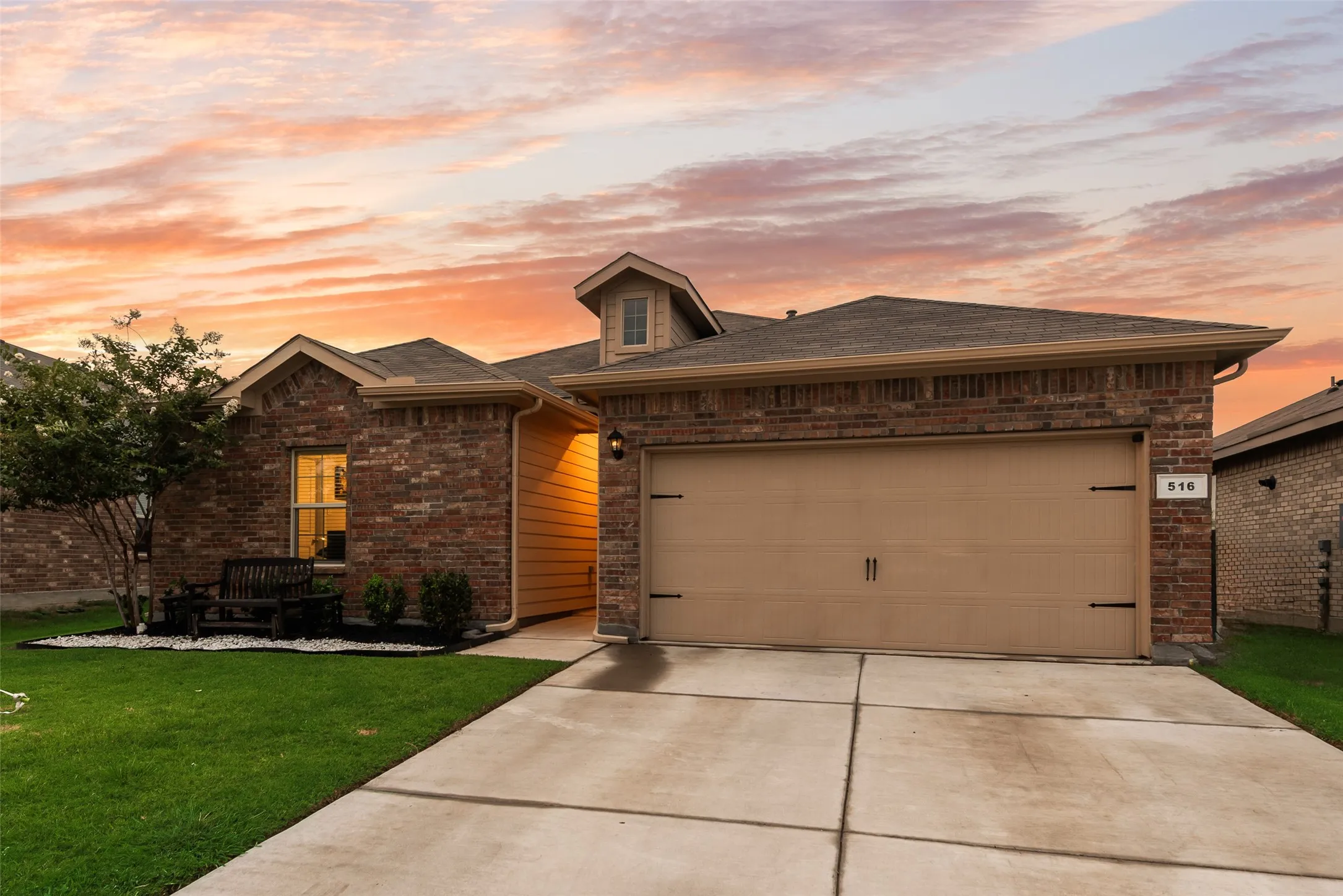 Single Family Residence For Sale in Tarrant County , 516 Drowsy Water Trail, Fort Worth, Texas 76131, 3 Bedroom, 2 Bathroom, 2 Garage spaces, 1,516 Sqft, built in 2023, mls#21334591, Real Estate Agent in Fort Worth, Homes For Sale in Tarrant county, Homes For Sale in Fort Worth, Realtor in Fort Worth Texas, Real Estate Brokerage Independent Realty Texas, Luminita Cordes Realtor
