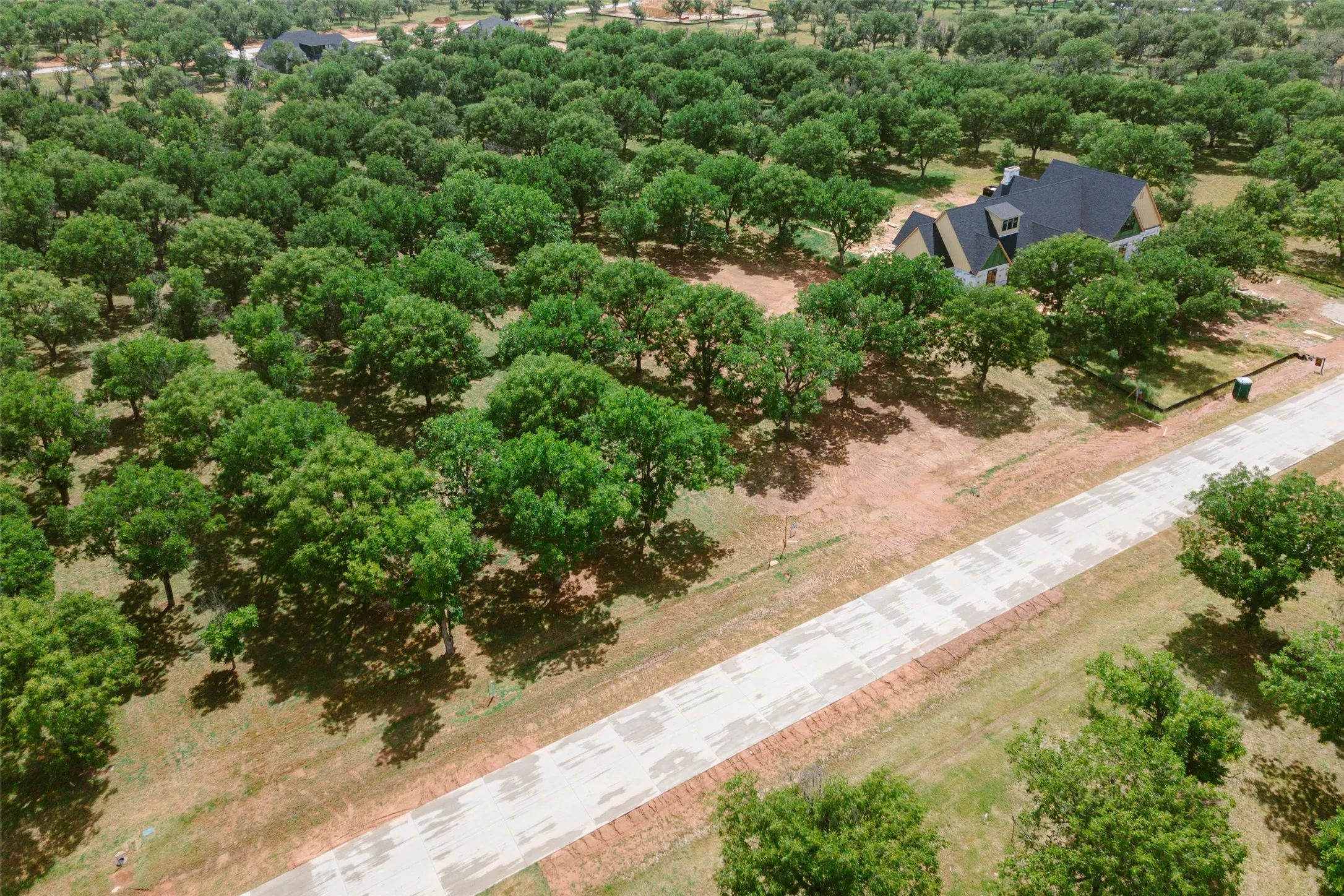 Unimproved Land For Sale in Hood County , 2161 E Landings N, Granbury, Texas 76049, 0, 0, Garage spaces, 0 Sqft, built in 0, mls#21333927, Real Estate Agent in Granbury, Homes For Sale in Hood county, Homes For Sale in Granbury, Realtor in Granbury Texas, Real Estate Brokerage Independent Realty Texas, Luminita Cordes Realtor
