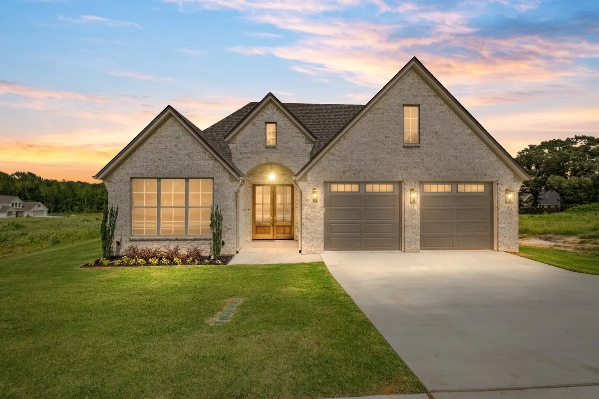 Single Family Residence For Sale in Smith County , 15125 Tilley Springs Cove, Tyler, Texas 75703, 4 Bedroom, 3 Bathroom, 2 Garage spaces, 2,402 Sqft, built in 2026, mls#21333450, Real Estate Agent in Tyler, Homes For Sale in Smith county, Homes For Sale in Tyler, Realtor in Tyler Texas, Real Estate Brokerage Independent Realty Texas, Luminita Cordes Realtor