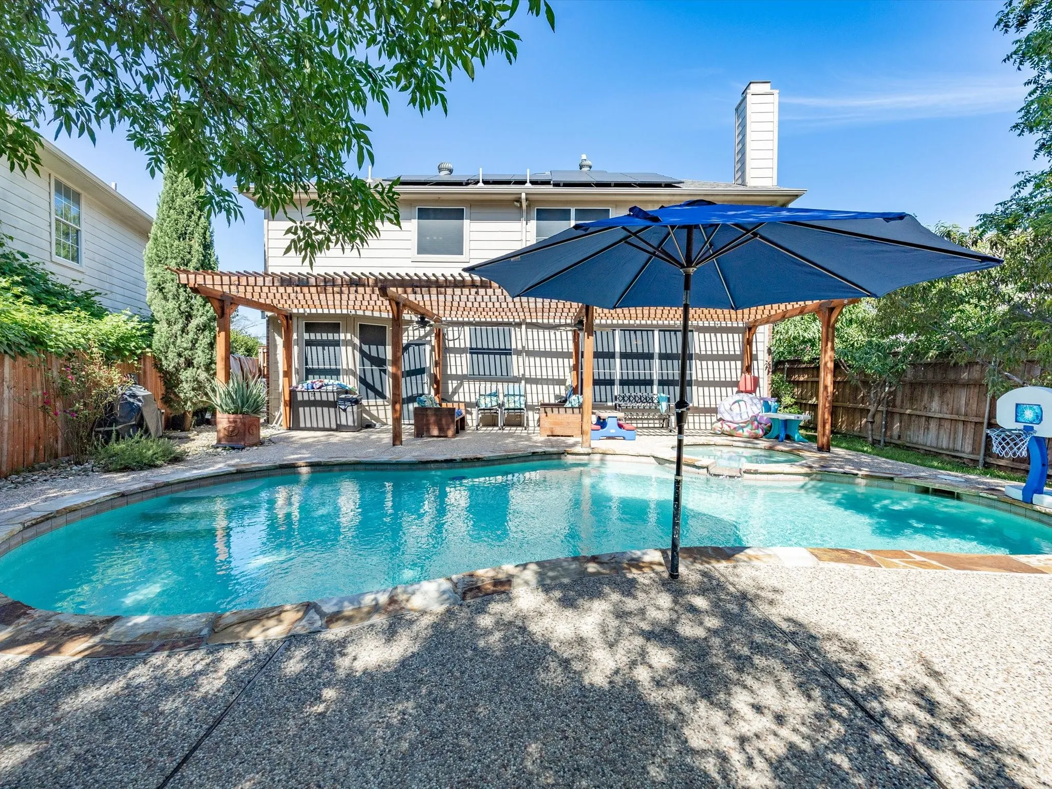 Single Family Residence For Sale in Tarrant County , 7824 Teal Drive, Fort Worth, Texas 76137, 4 Bedroom, 3 Bathroom, 2 Garage spaces, 2,362 Sqft, built in 1998, mls#21334711, Real Estate Agent in Fort Worth, Homes For Sale in Tarrant county, Homes For Sale in Fort Worth, Realtor in Fort Worth Texas, Real Estate Brokerage Independent Realty Texas, Luminita Cordes Realtor