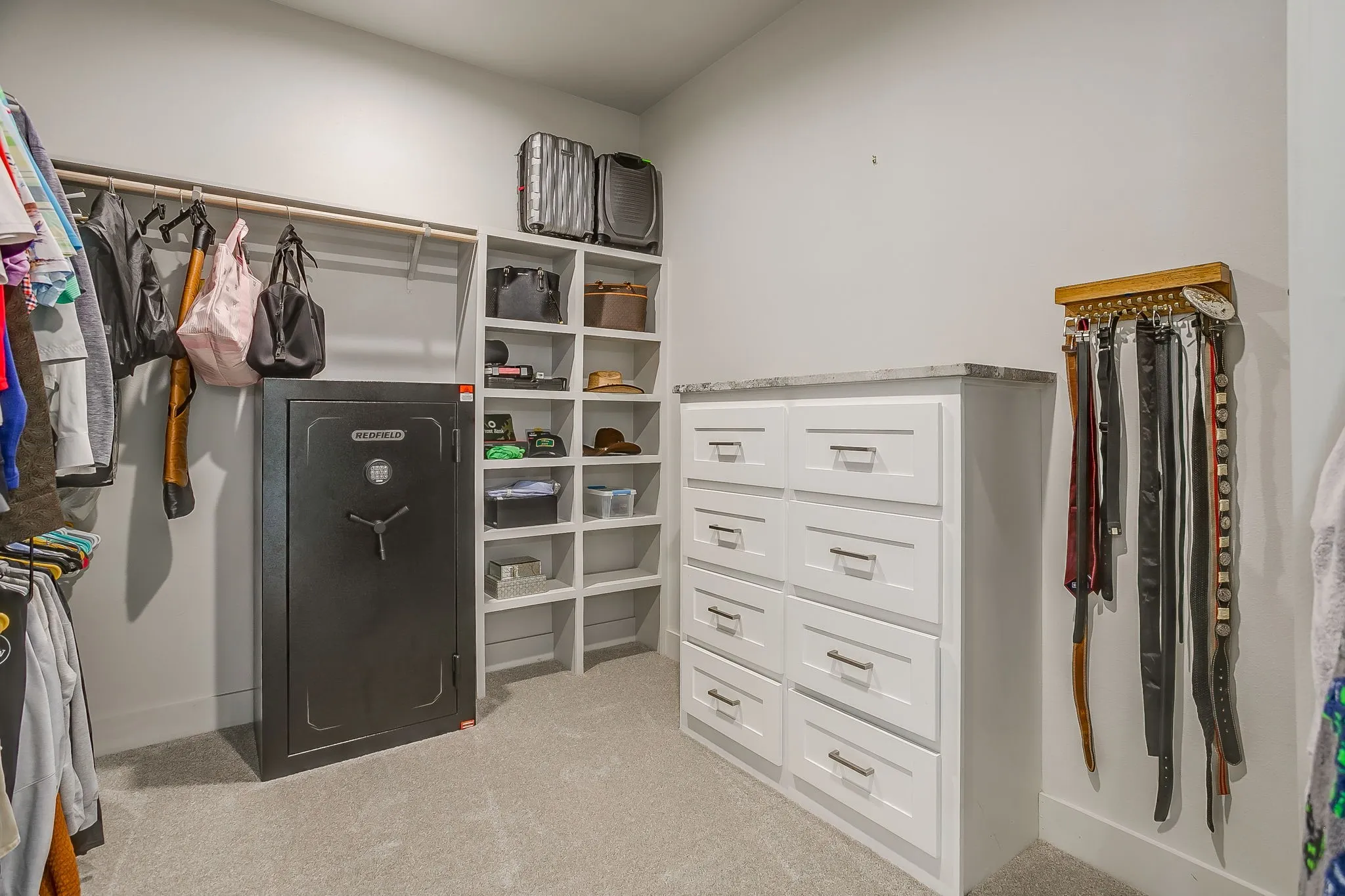 Single Family Residence For Sale in Parker County , 323 Stone Mountain Road, Cresson, Texas 76035, 4 Bedroom, 4 Bathroom, 2 Garage spaces, 3,147 Sqft, built in 2017, mls#21334440, Real Estate Agent in Cresson, Homes For Sale in Parker county, Homes For Sale in Cresson, Realtor in Cresson Texas, Real Estate Brokerage Independent Realty Texas, Luminita Cordes Realtor