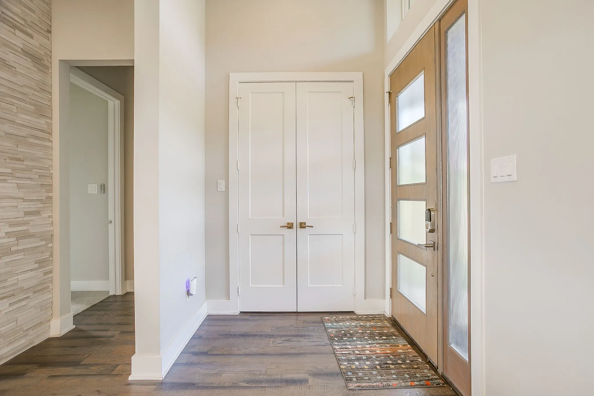 Single Family Residence For Sale in Parker County , 323 Stone Mountain Road, Cresson, Texas 76035, 4 Bedroom, 4 Bathroom, 2 Garage spaces, 3,147 Sqft, built in 2017, mls#21334440, Real Estate Agent in Cresson, Homes For Sale in Parker county, Homes For Sale in Cresson, Realtor in Cresson Texas, Real Estate Brokerage Independent Realty Texas, Luminita Cordes Realtor