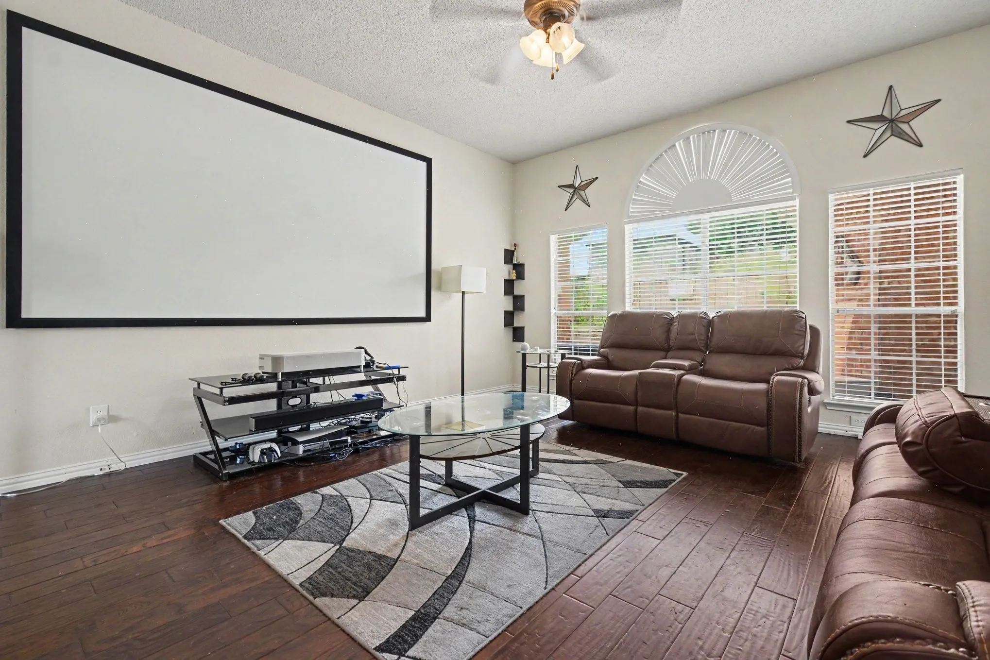 Single Family Residence For Sale in Collin County , 1206 Brook Drive, Allen, Texas 75002, 5 Bedroom, 3 Bathroom, 2 Garage spaces, 3,084 Sqft, built in 1993, Price $507,000, mls#21334721, Real Estate Agent in Allen, Homes For Sale in Collin county, Homes For Sale in Allen, Realtor in Allen Texas, Real Estate Brokerage Independent Realty Texas, Luminita Cordes Realtor