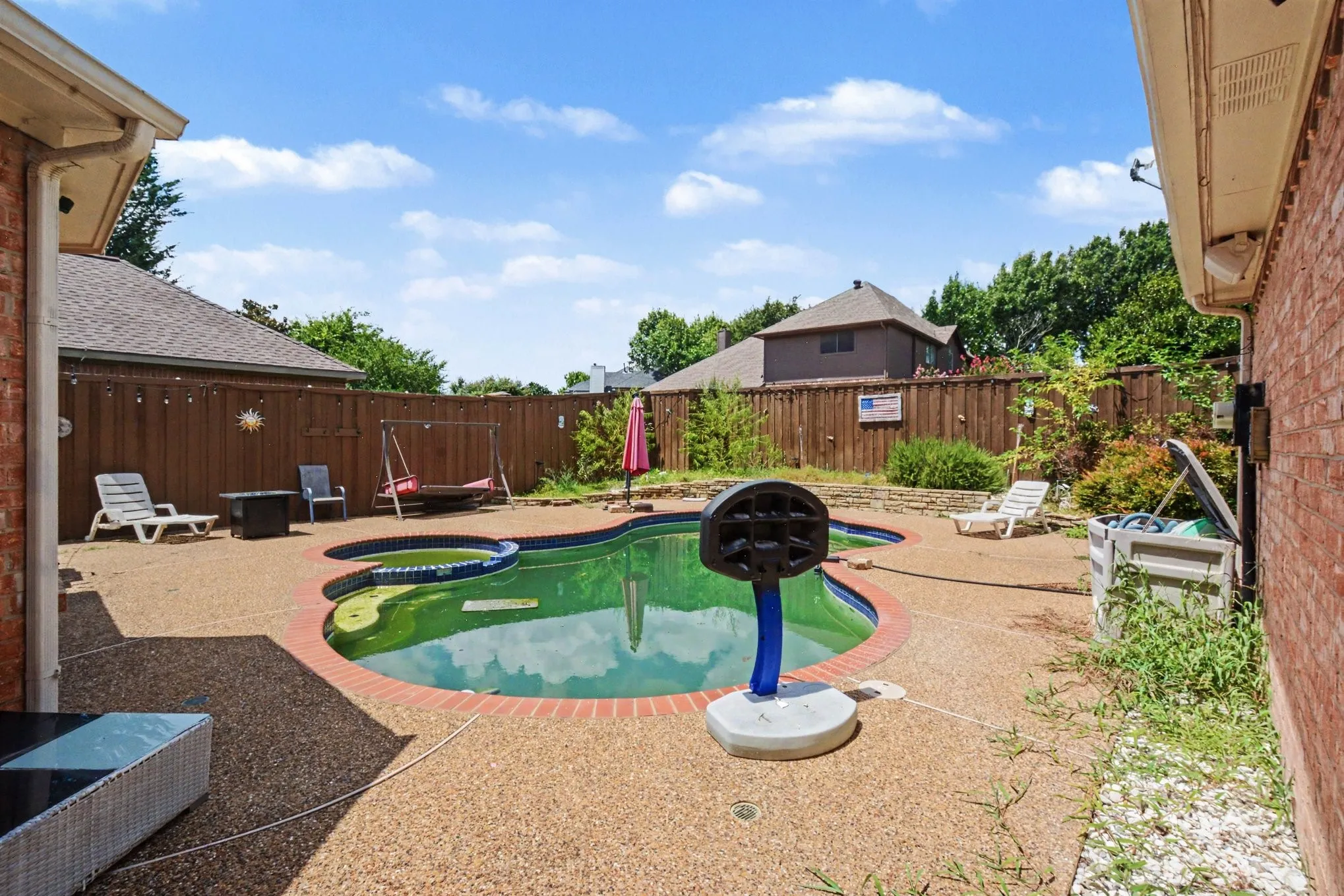 Single Family Residence For Sale in Collin County , 1206 Brook Drive, Allen, Texas 75002, 5 Bedroom, 3 Bathroom, 2 Garage spaces, 3,084 Sqft, built in 1993, Price $507,000, mls#21334721, Real Estate Agent in Allen, Homes For Sale in Collin county, Homes For Sale in Allen, Realtor in Allen Texas, Real Estate Brokerage Independent Realty Texas, Luminita Cordes Realtor