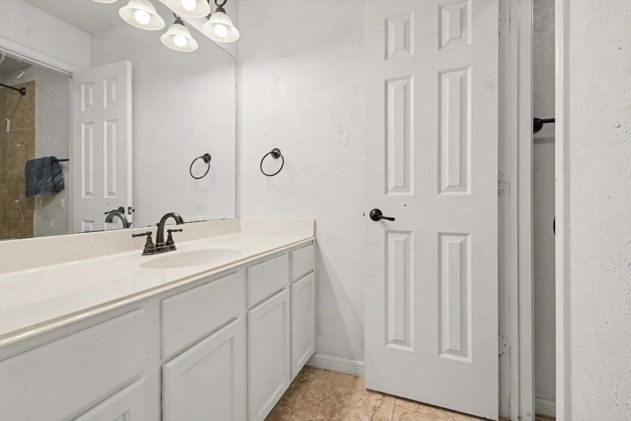 Single Family Residence For Sale in Collin County , 1206 Brook Drive, Allen, Texas 75002, 5 Bedroom, 3 Bathroom, 2 Garage spaces, 3,084 Sqft, built in 1993, Price $507,000, mls#21334721, Real Estate Agent in Allen, Homes For Sale in Collin county, Homes For Sale in Allen, Realtor in Allen Texas, Real Estate Brokerage Independent Realty Texas, Luminita Cordes Realtor