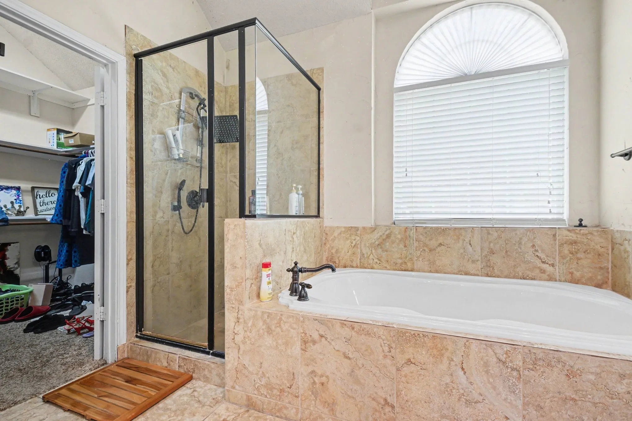 Single Family Residence For Sale in Collin County , 1206 Brook Drive, Allen, Texas 75002, 5 Bedroom, 3 Bathroom, 2 Garage spaces, 3,084 Sqft, built in 1993, Price $507,000, mls#21334721, Real Estate Agent in Allen, Homes For Sale in Collin county, Homes For Sale in Allen, Realtor in Allen Texas, Real Estate Brokerage Independent Realty Texas, Luminita Cordes Realtor